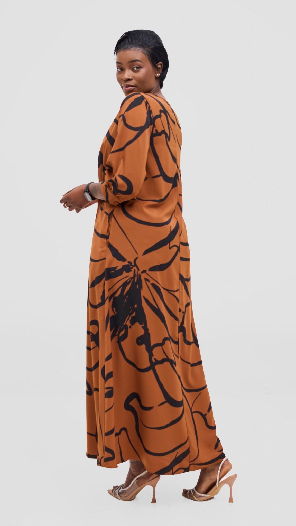 Vivo Hadiya Tie Maxi Dress - Brown / Black Luwe Print - Shopzetu