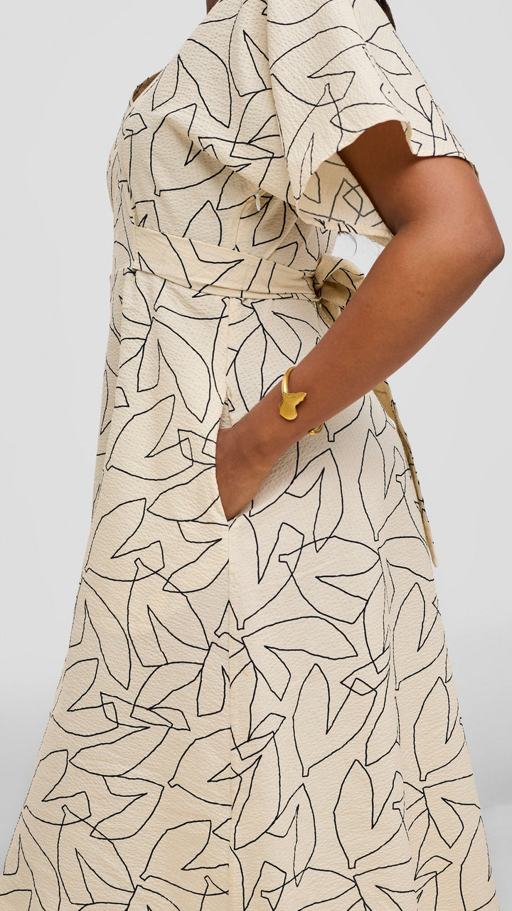 Safari by Vivo Zehra Tie Waist Kimono Dress - Cream / Black Print