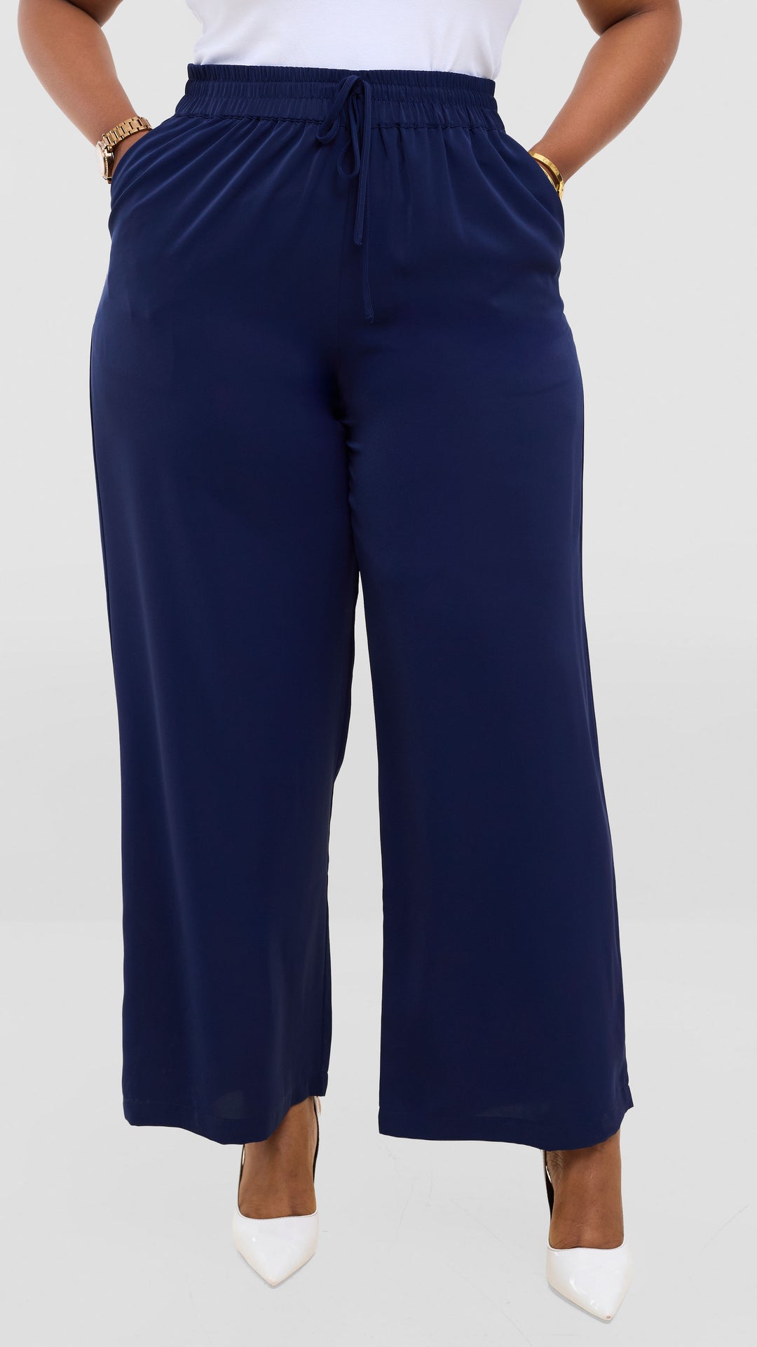 Vivo Essi Wide Leg Pants In Satin - Navy