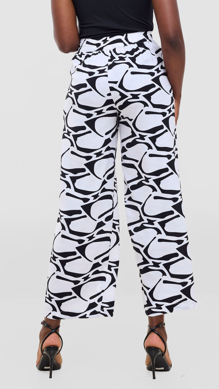 Vivo Maisha Straight Leg Pants In Crepe -  White / Black Abstract Print