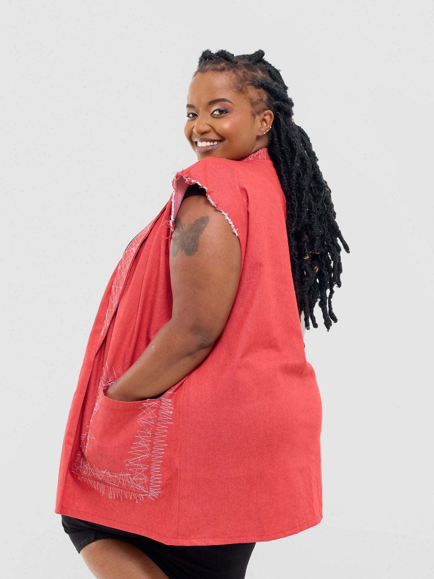 Hisi Studio Likiwaka Liote Vest Jacket - Red