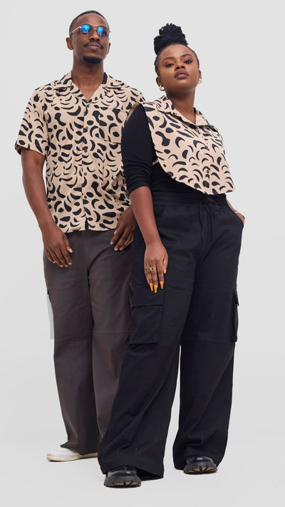 Shiv & Shikie X Safari Printed Short Sleeve Shirt - Taupe / Black Ezi Print - Shopzetu