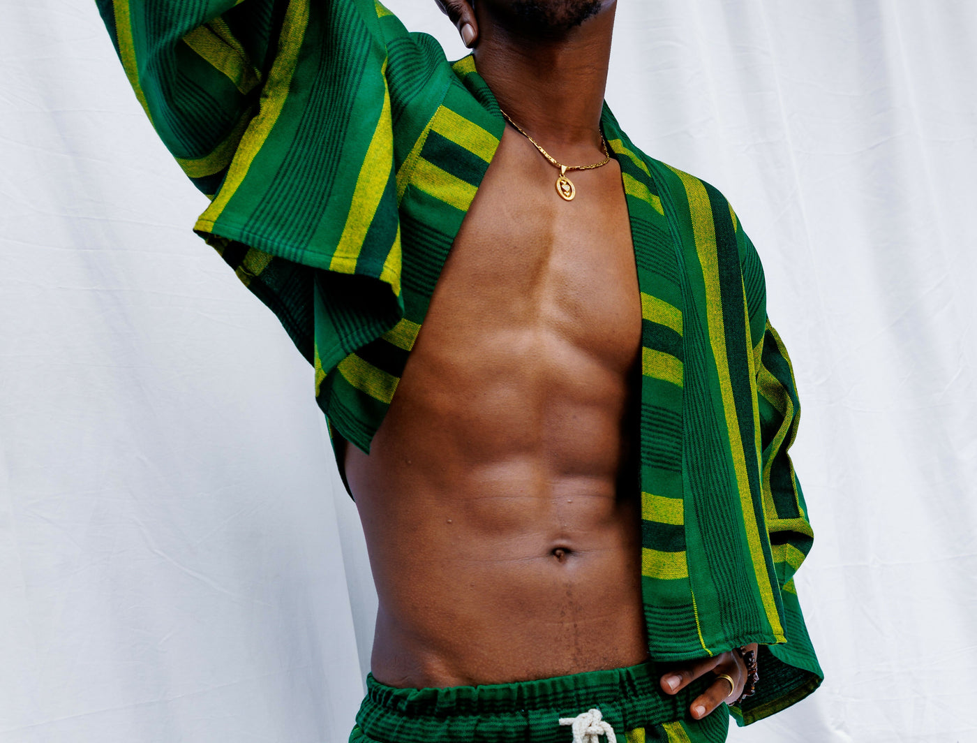 Liquid Lemn Zambarau Crop - Green / Gold