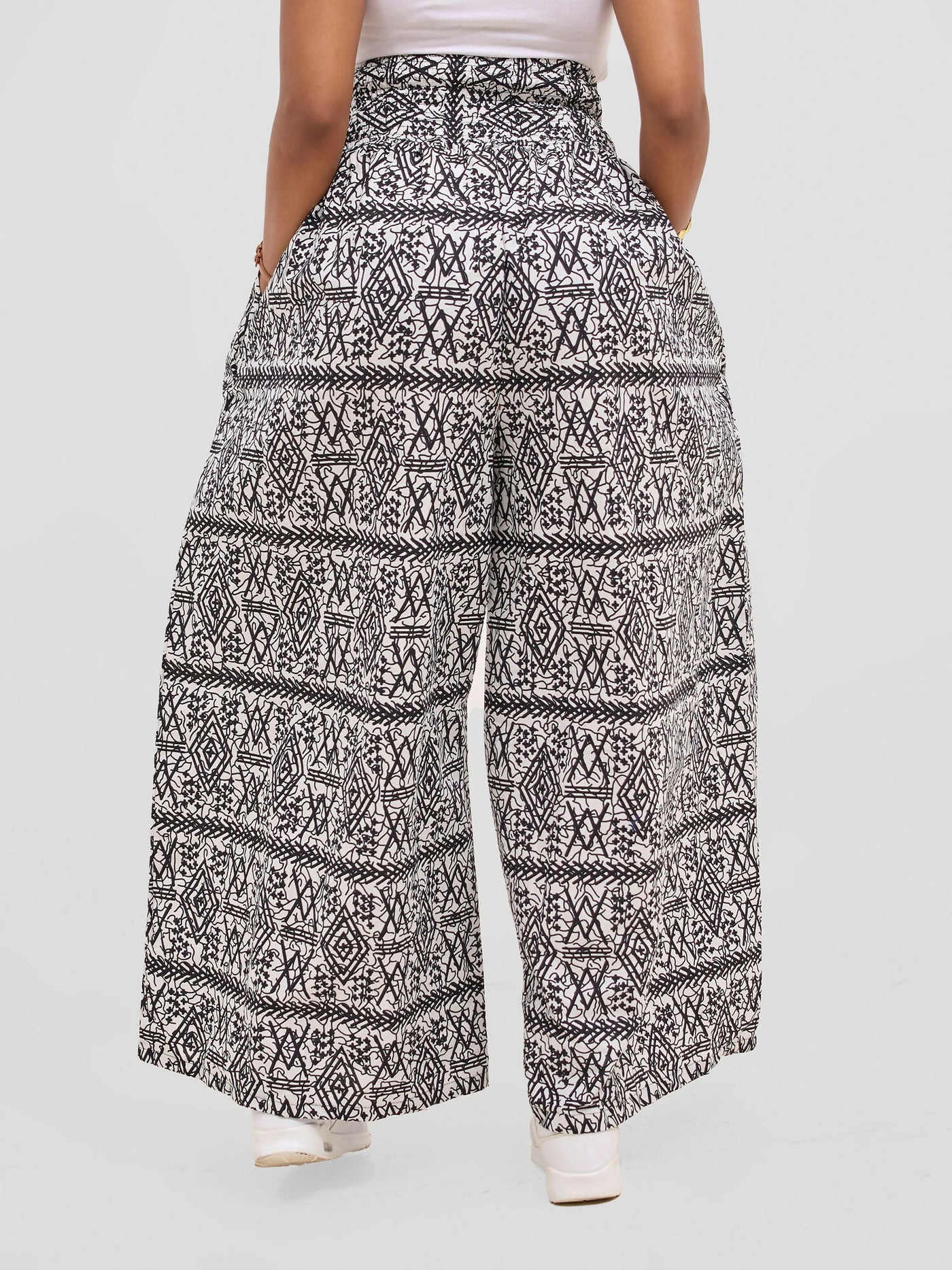 Waridi Africa Herizo Palazzo Pant - Black / White African Print - Shopzetu