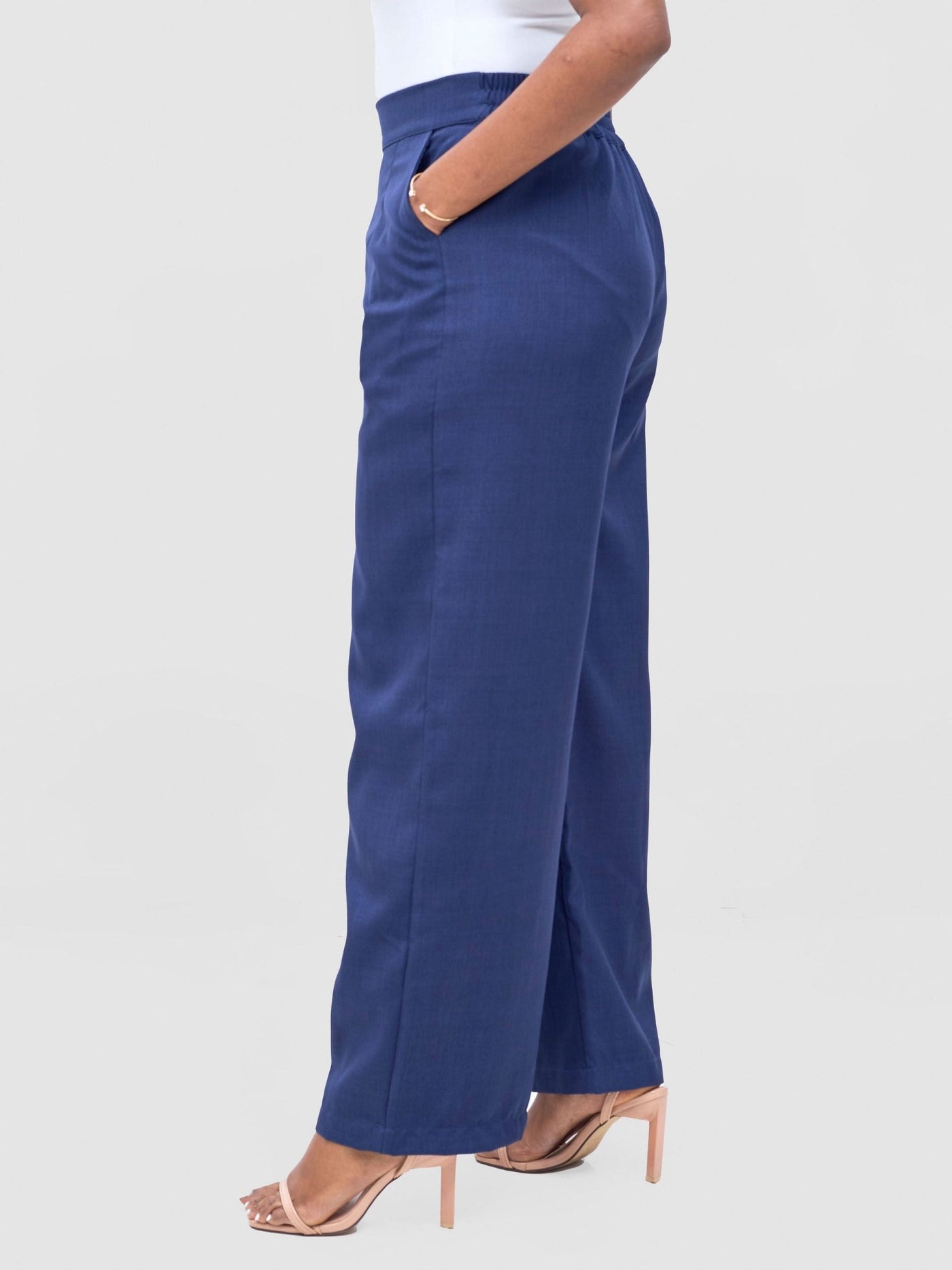 Vivo Niari straight leg Pants - Navy - Shopzetu