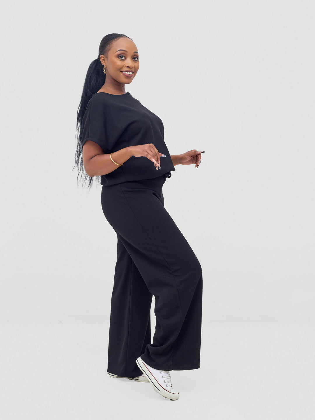 Vivo Safa Drop Shoulder Top in Stretch Rib - Black