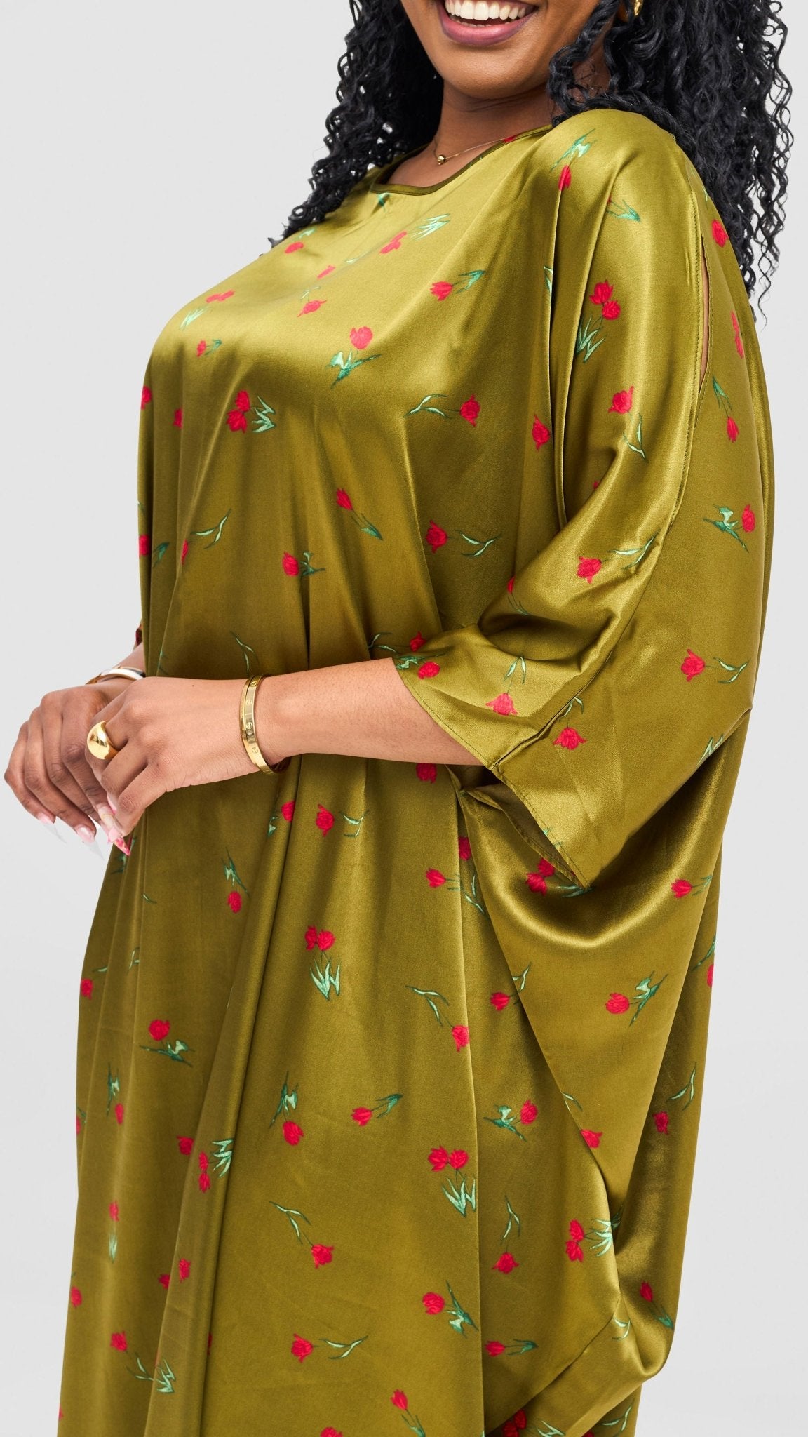 Vivo Lani Maxi Dress - Olive / Cherry Print - Shopzetu