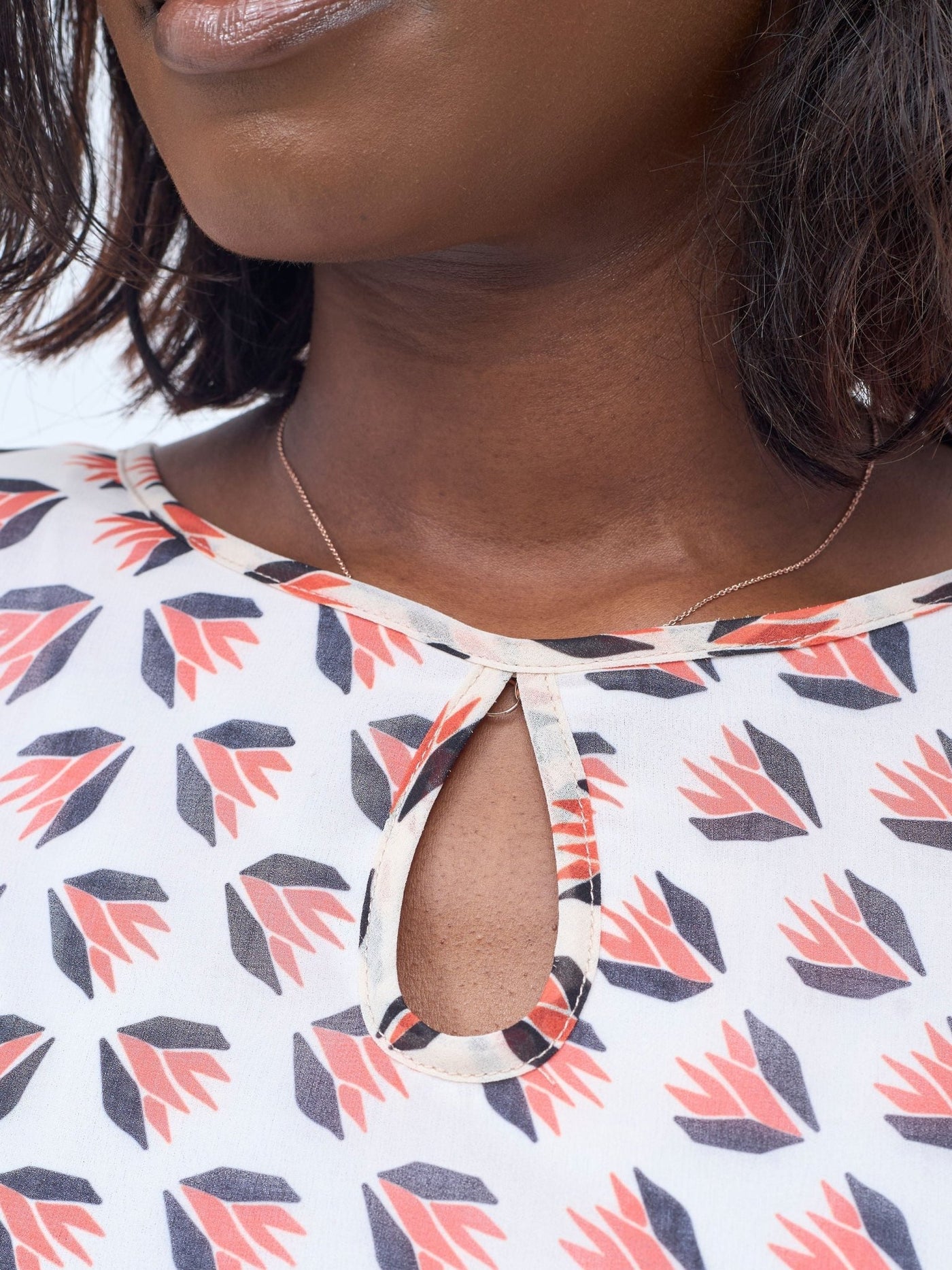 Vivo Sierra Cap Sleeve Tent Chiffon Dress - Orange / Black Ullu Print - Shopzetu