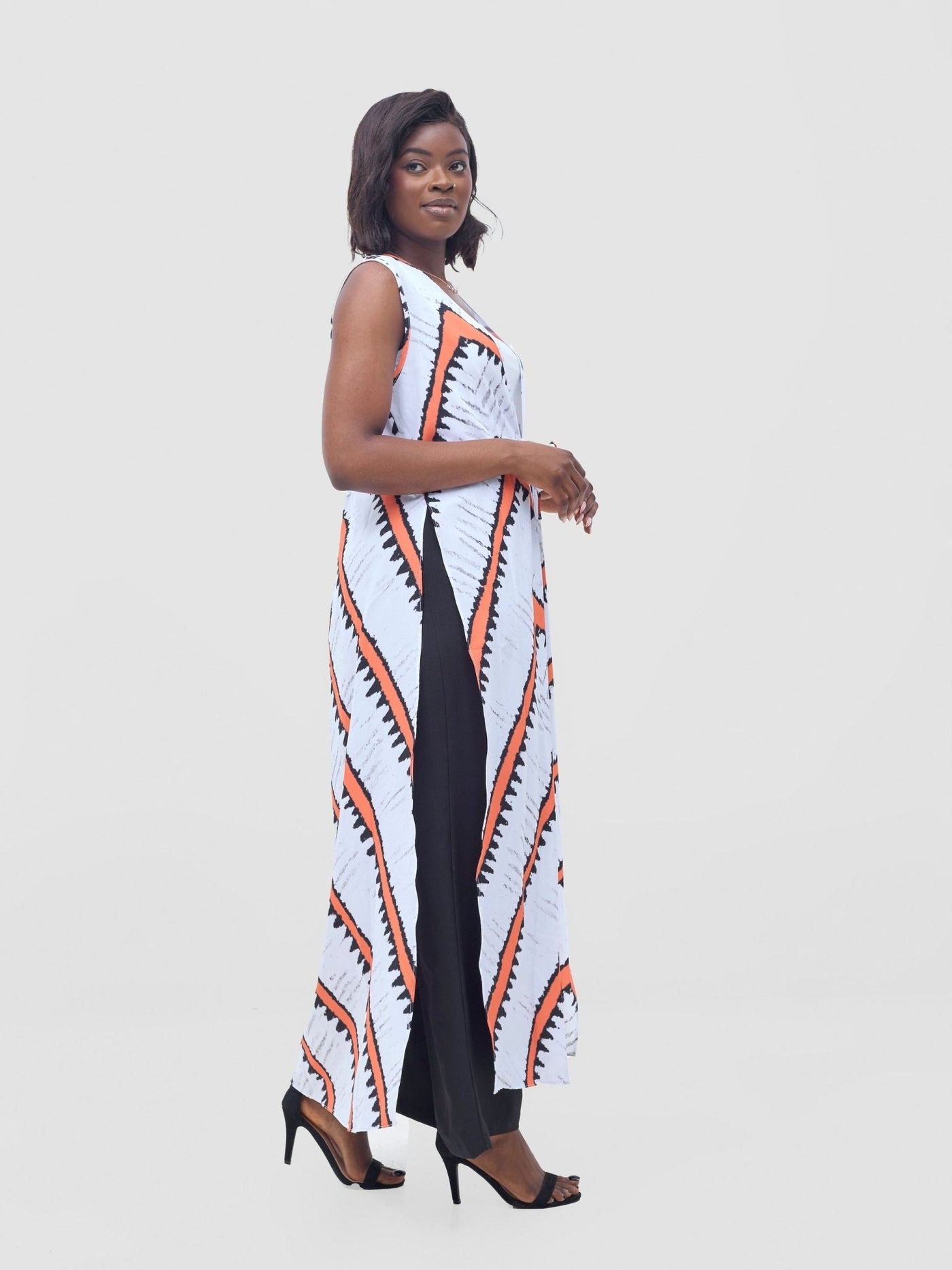 Vivo Isabi Sleeveless Kimono - White / Orange Sabi Print - Shopzetu