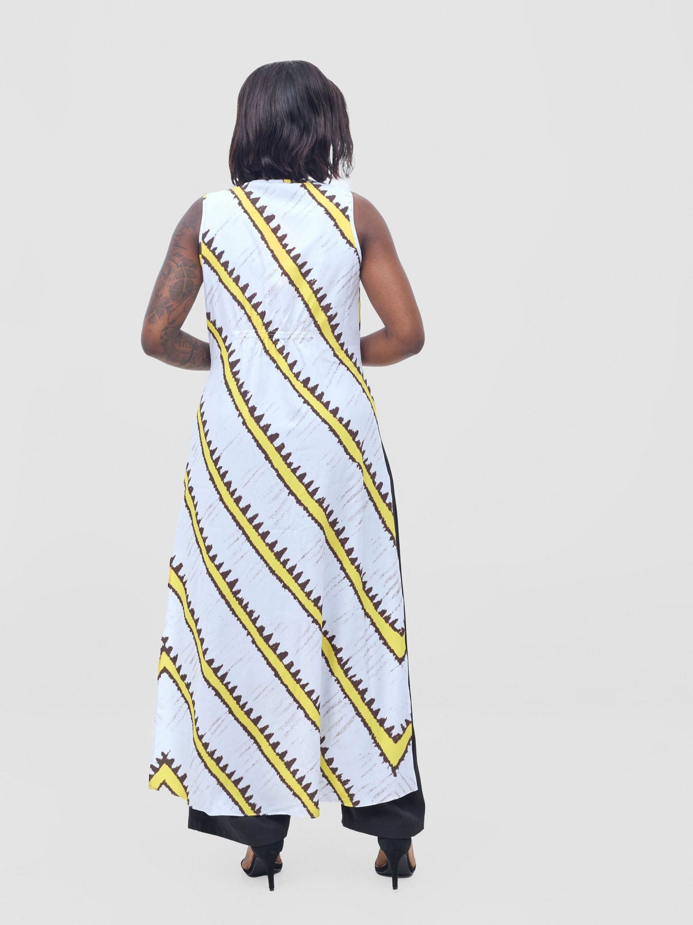 Vivo Isabi Sleeveless Kimono - White / Yellow Sabi Print - Shopzetu