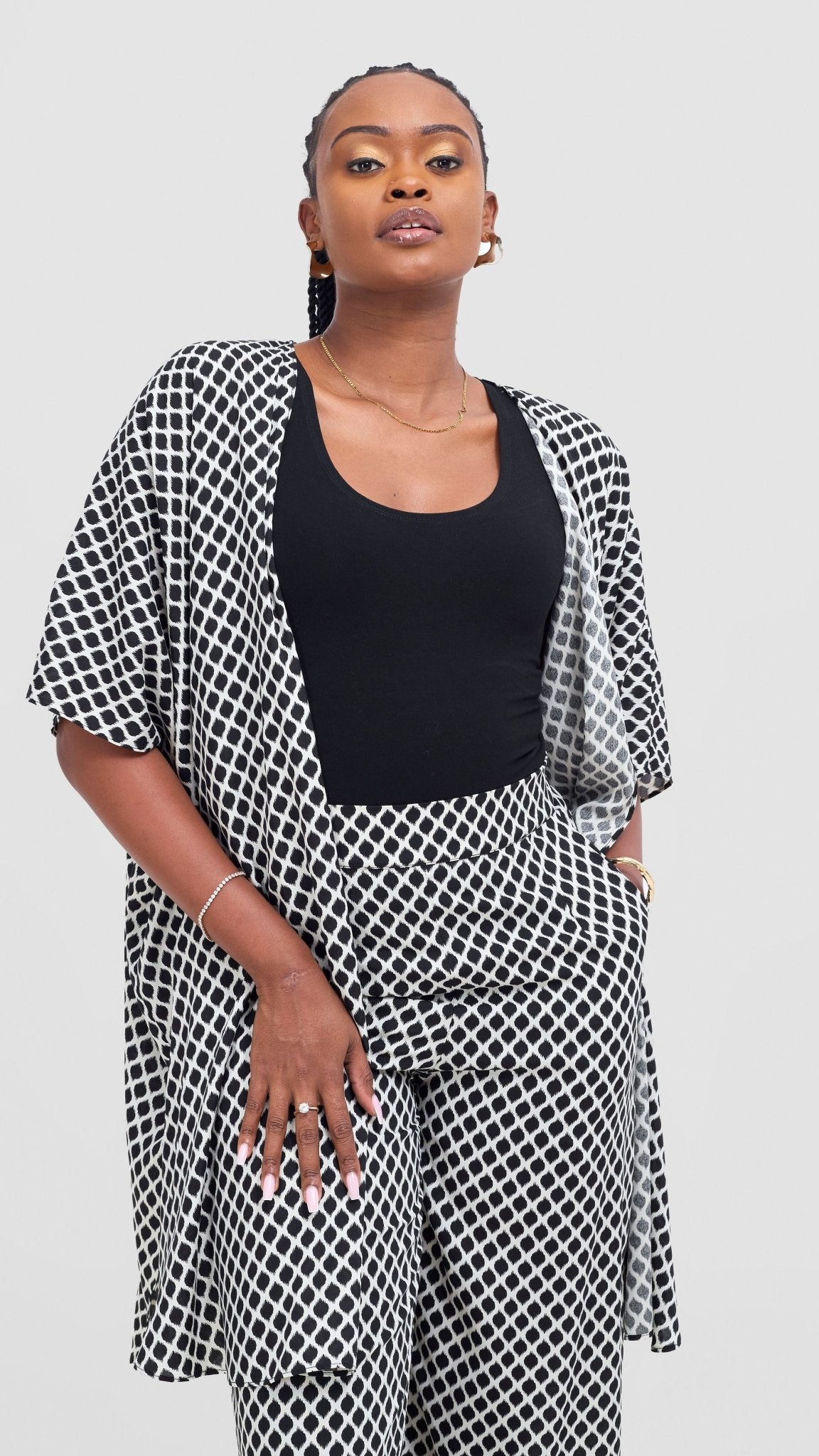 Vivo Samira Wide Kimono - Black / Off White Print - Shopzetu
