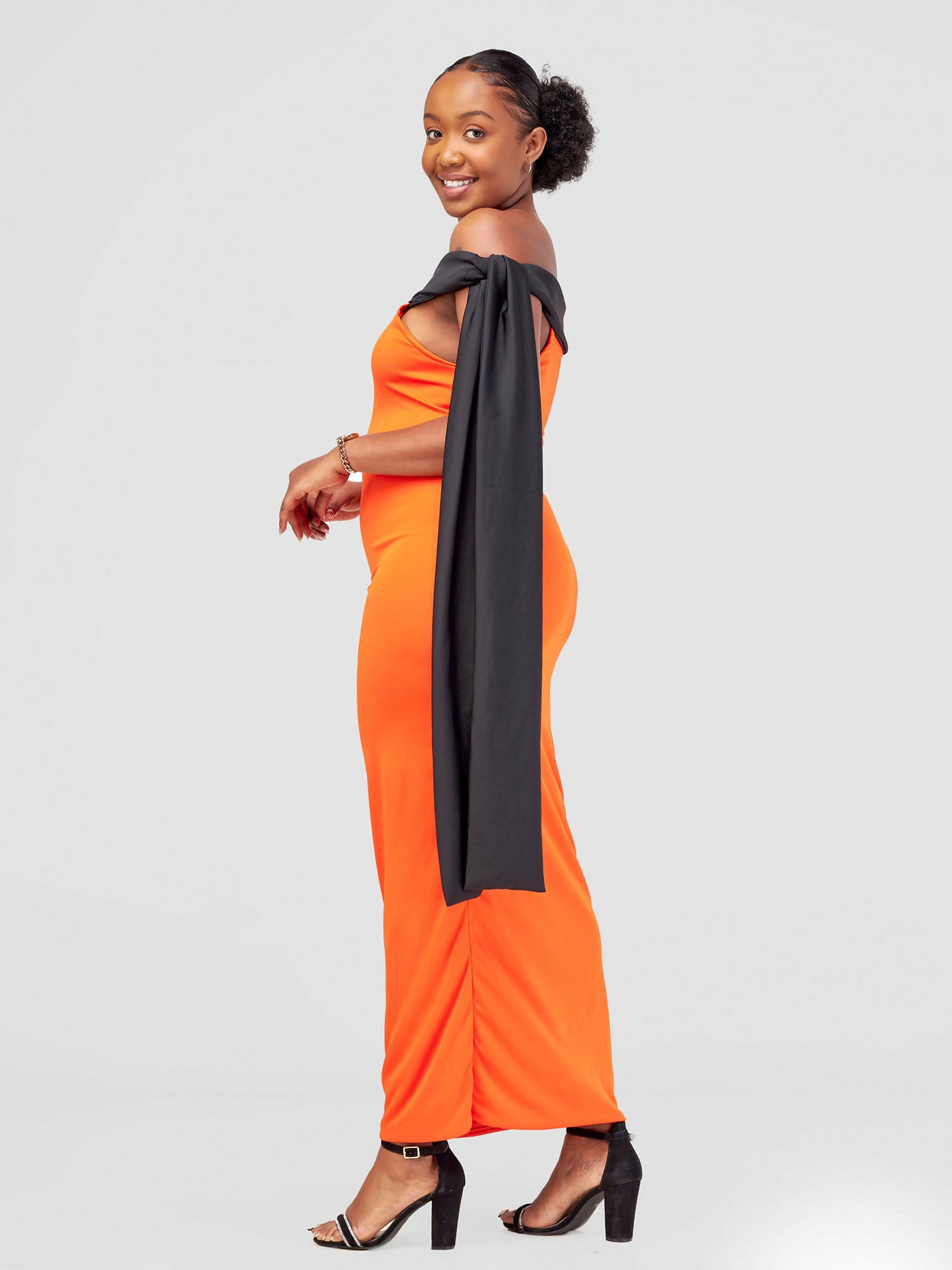 Juka Closet Off-Shoulder Maxi Dress - Orange