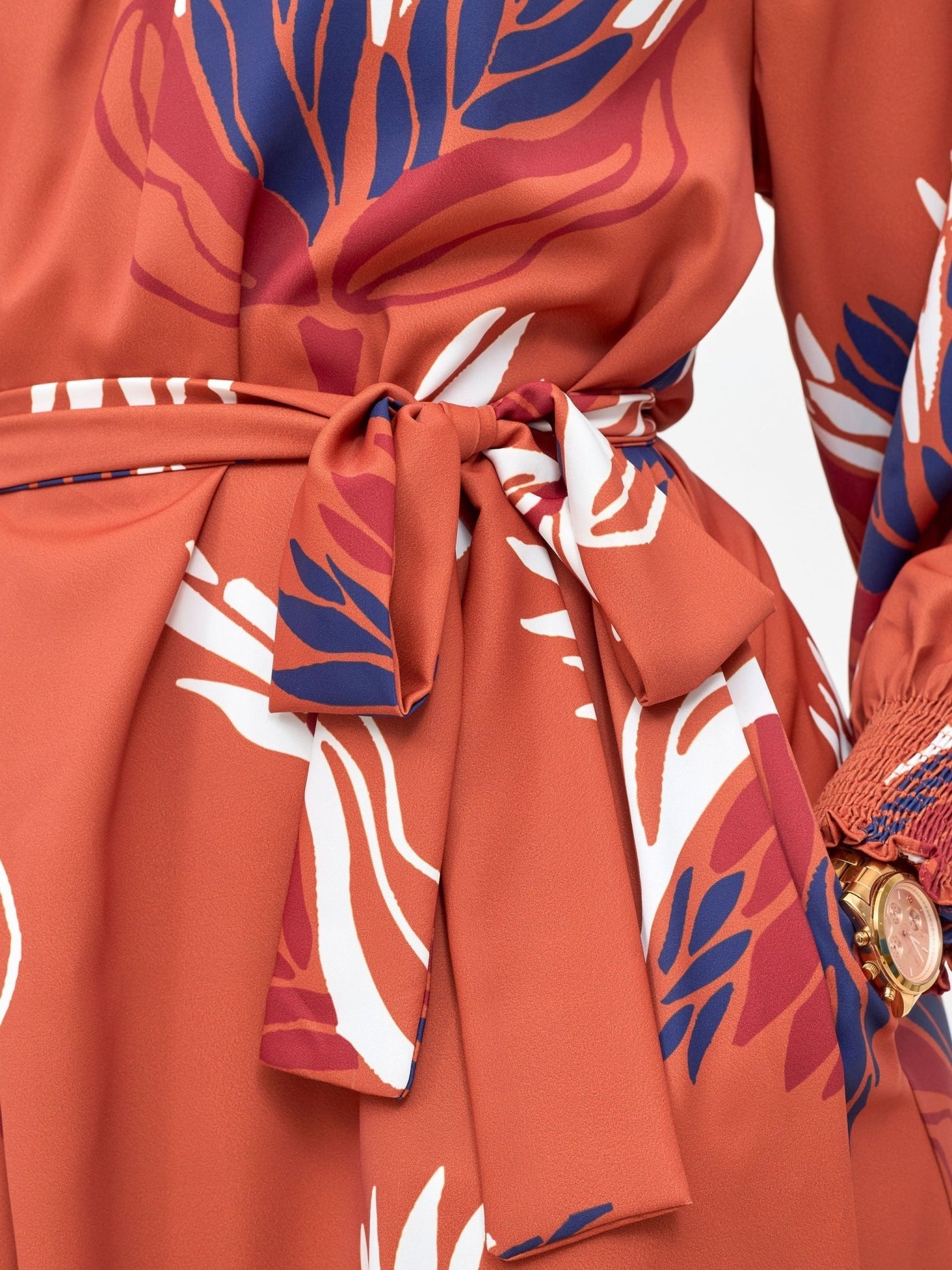 Vivo Ayah Shirred Neck Tent Maxi Dress - Rust / Navy Yana Print - Shopzetu