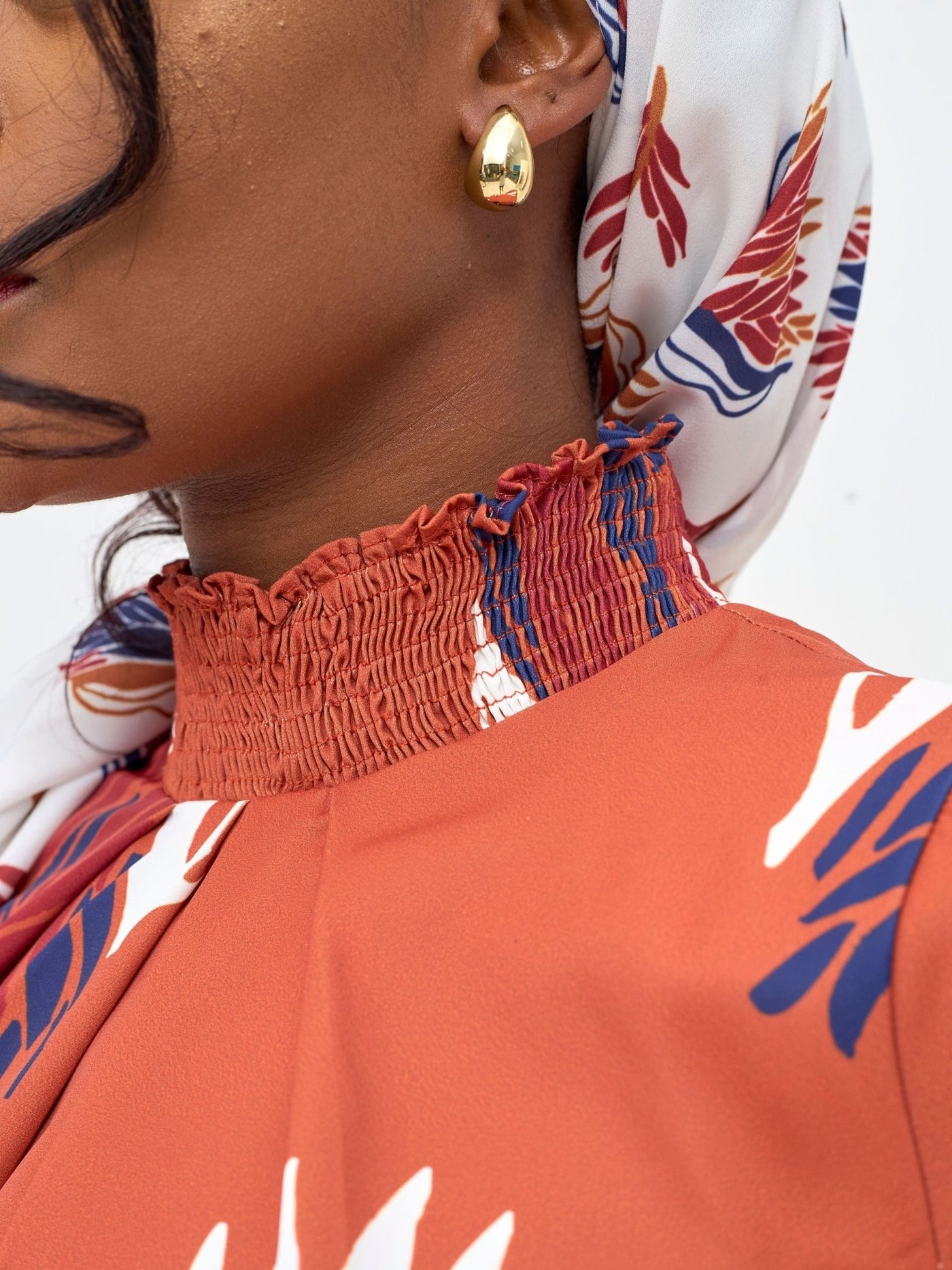 Vivo Ayah Shirred Neck Tent Maxi Dress - Rust / Navy Yana Print - Shopzetu