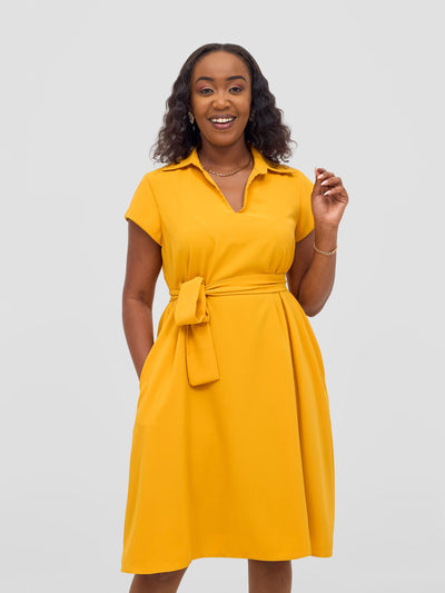 Vivo Zuri Cap Sleeve Knee Length Dress - Light Mustard