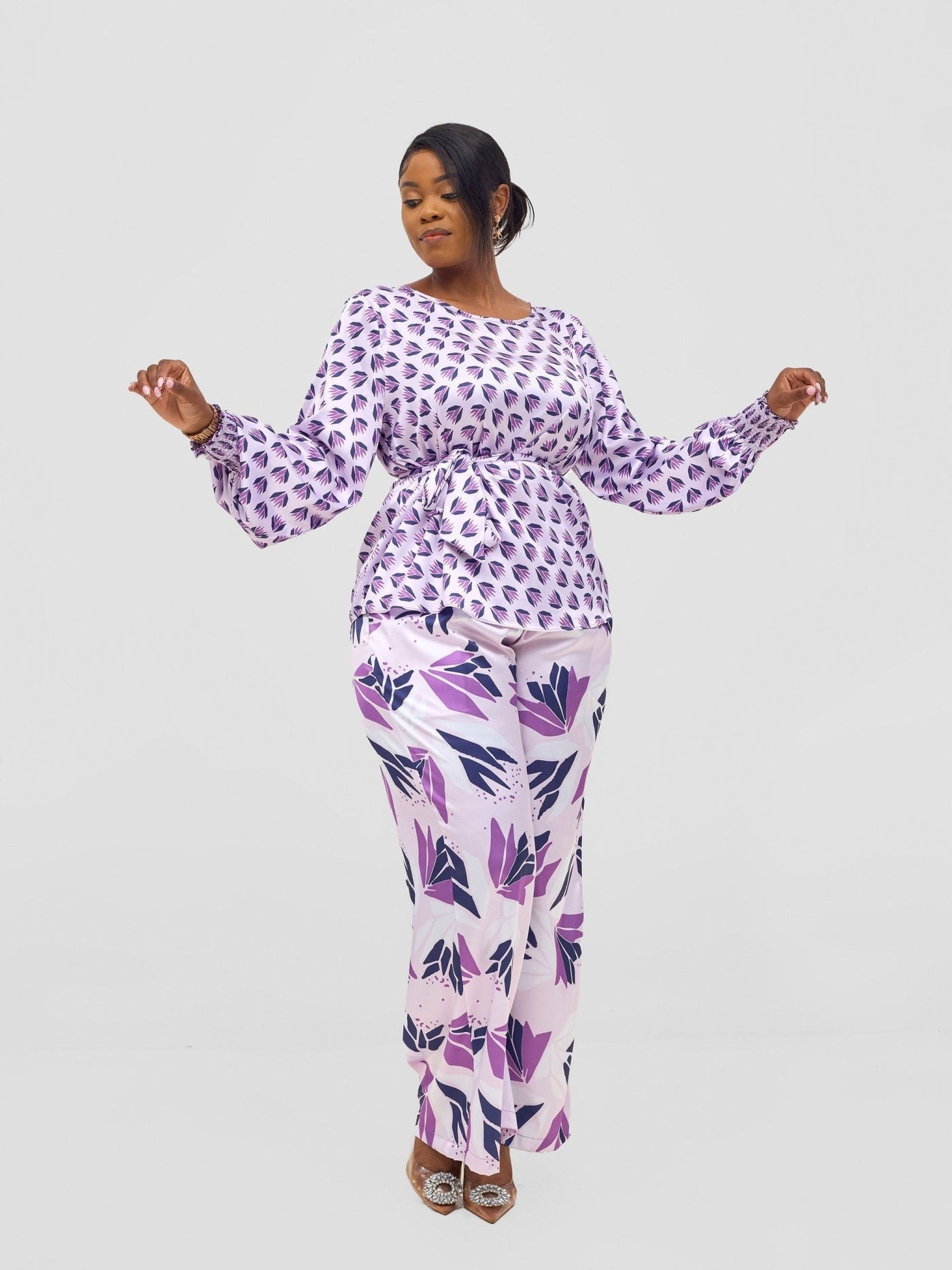 Vivo Ayah Satin Pants - Lilac / Navy Tullu Print - Shopzetu