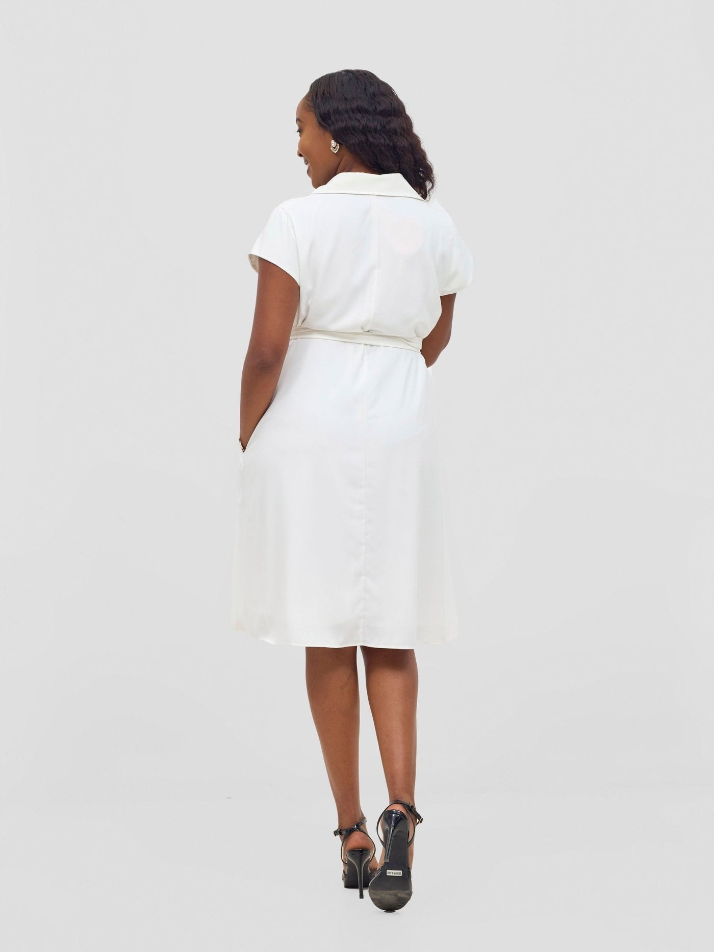 Vivo Zuri Cap Sleeve Knee Length Dress - White - Shopzetu