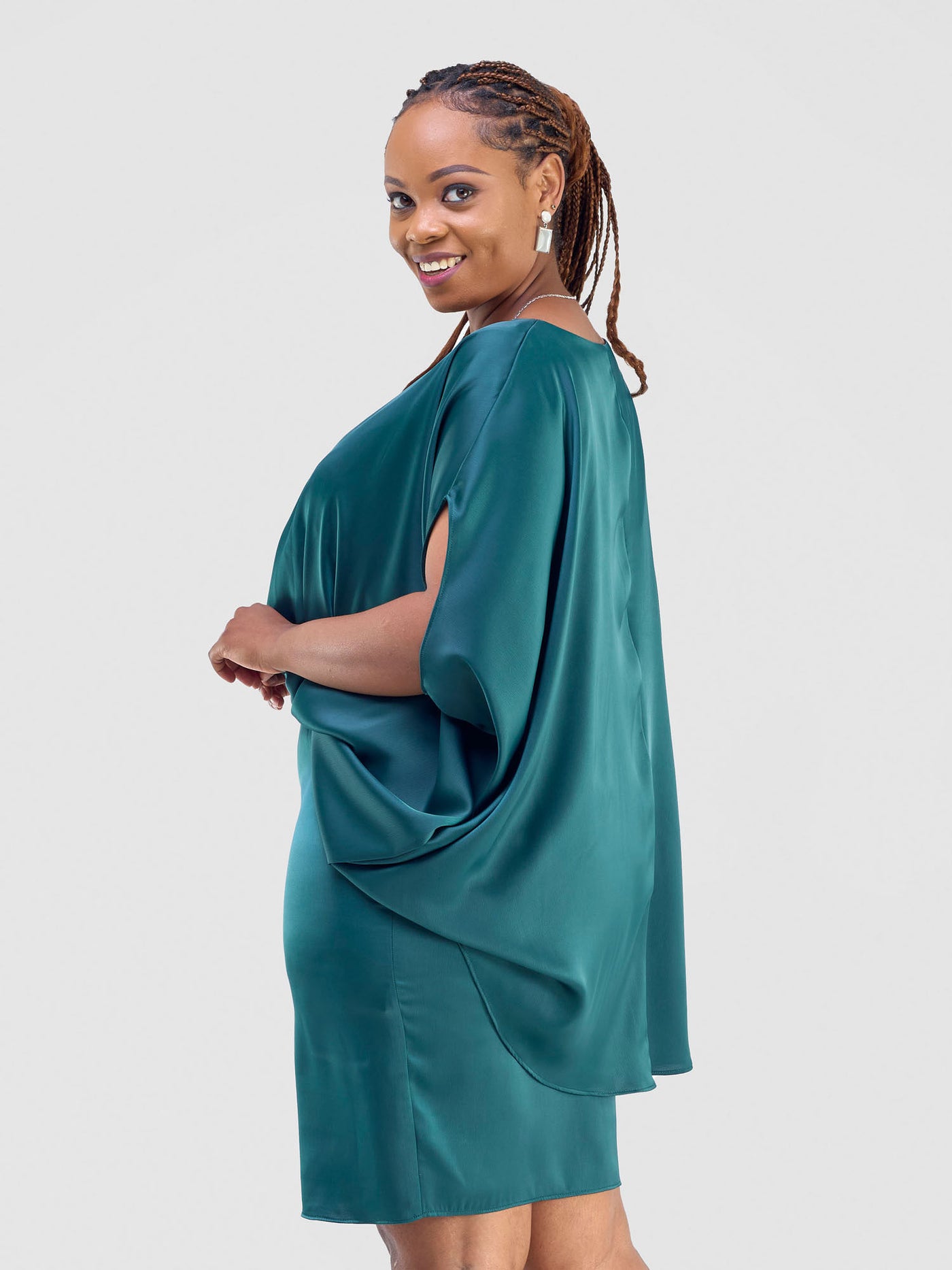 Vivo Amai Knee Length Dresses - Dark Green