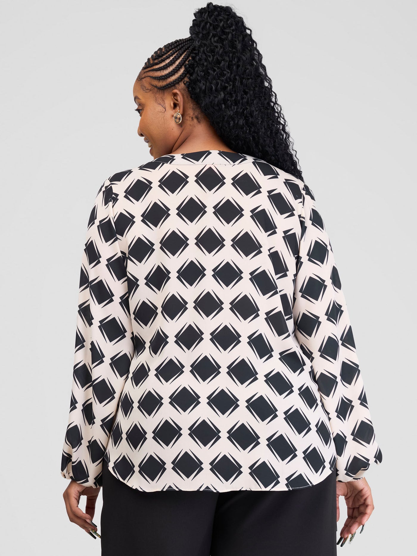 Vivo Saida Bishop Sleeve Top - Light cream / Black Gola Print