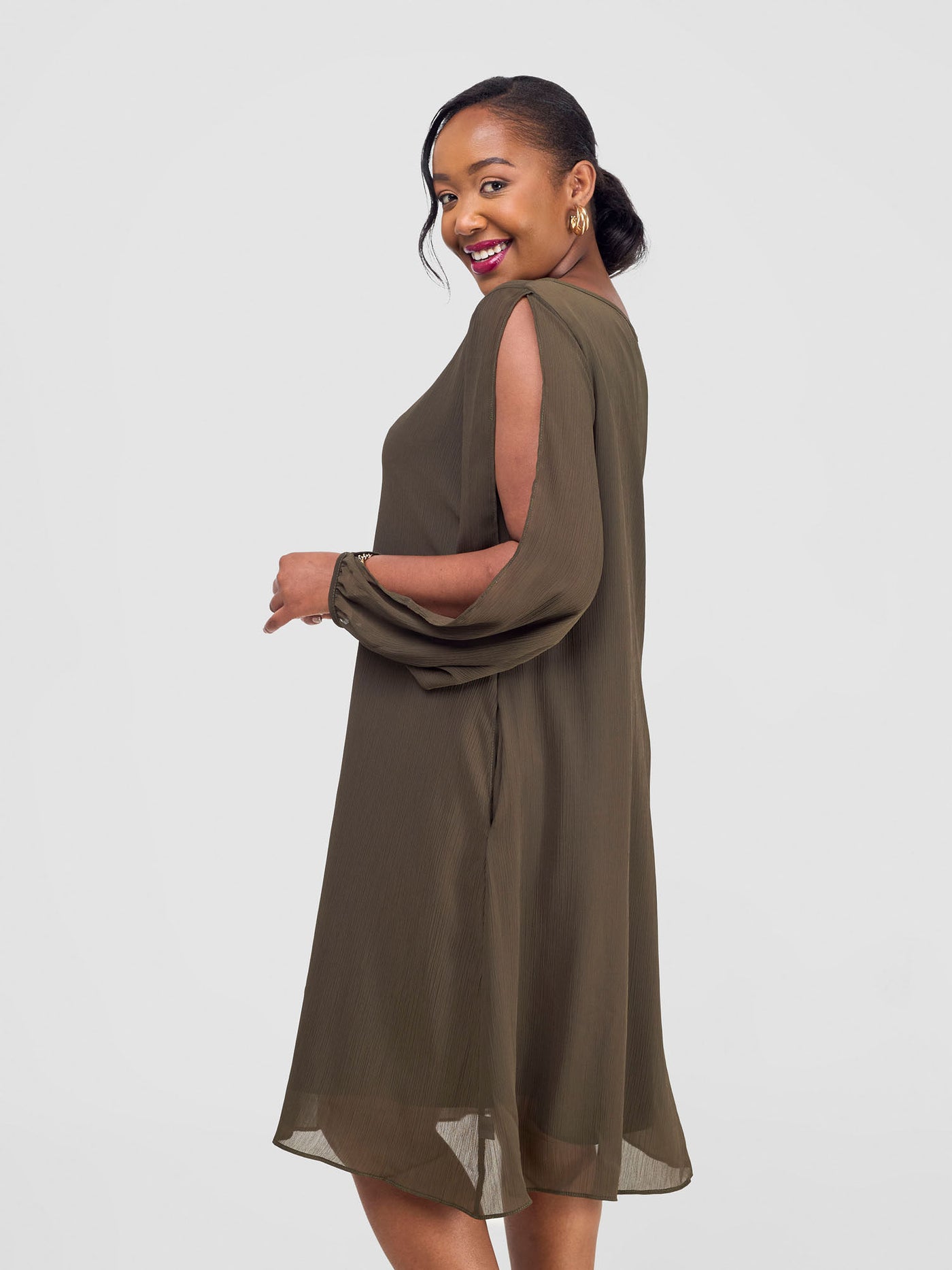 Vivo Lamu Knee Length Chiffon Dress - Hunters Green