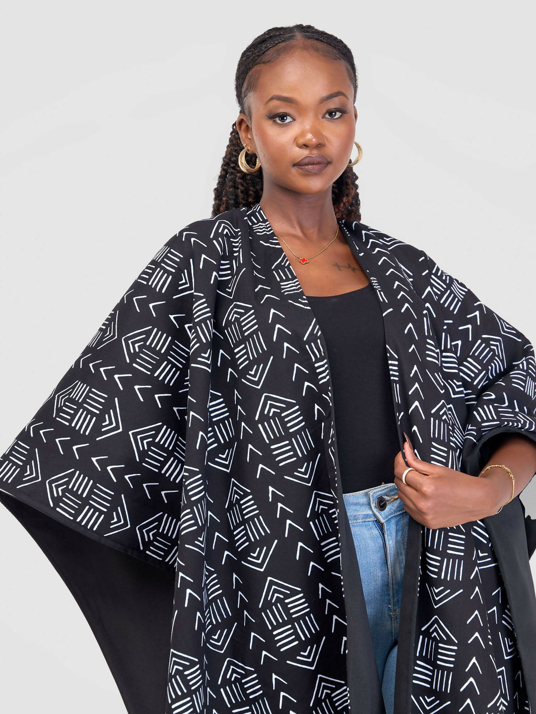African Yuva Ndege Reversible Cape Poncho - Black