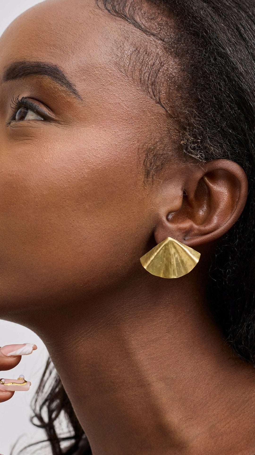 Ziria Designs Textured Shell Studs - Brass - Shopzetu