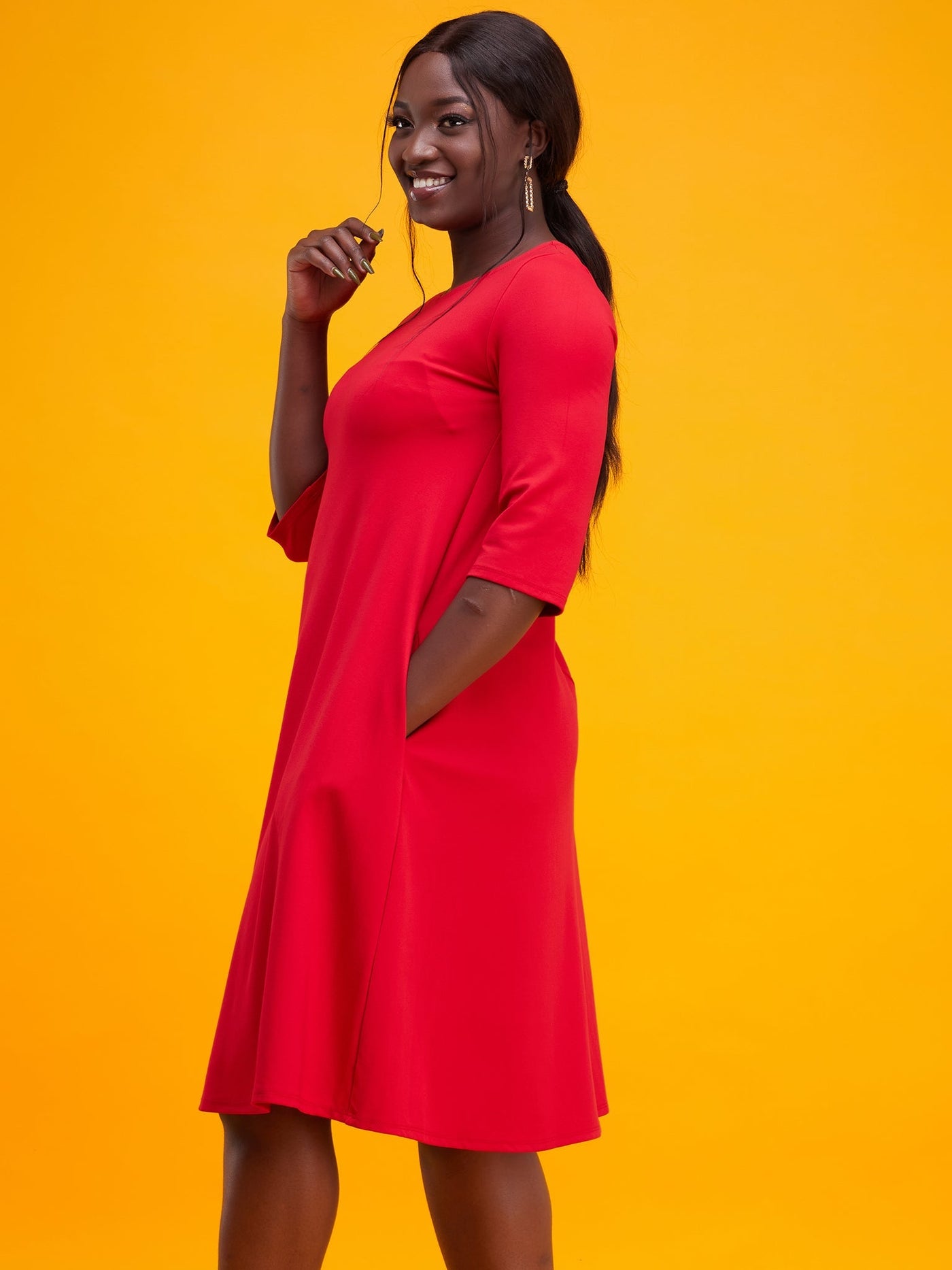 Vivo Basic 3/4 Sleeve Kena Tent Knee Length Dress - Red - Shopzetu