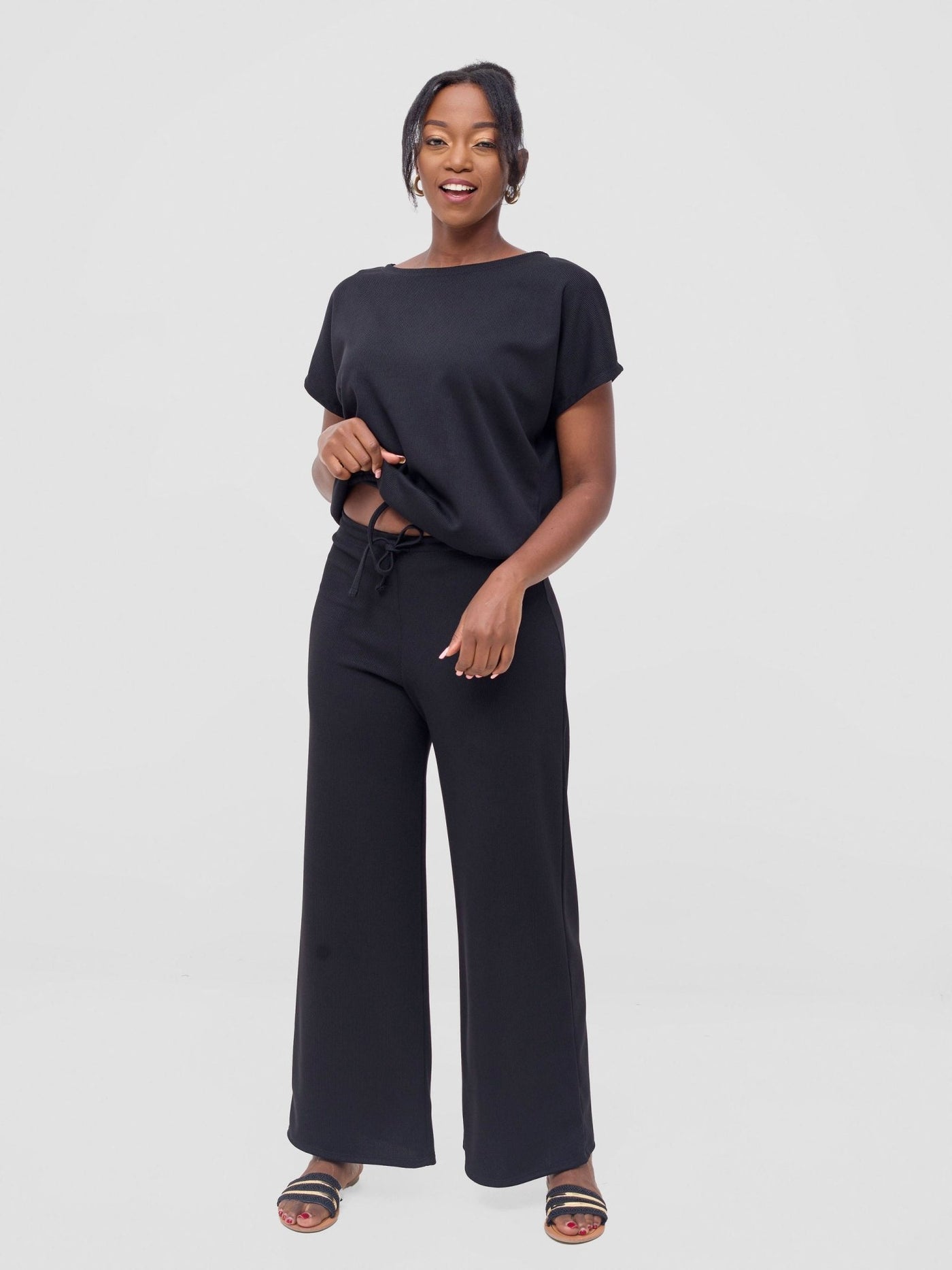 Vivo Safa Drop Shoulder Top - Black - Shopzetu