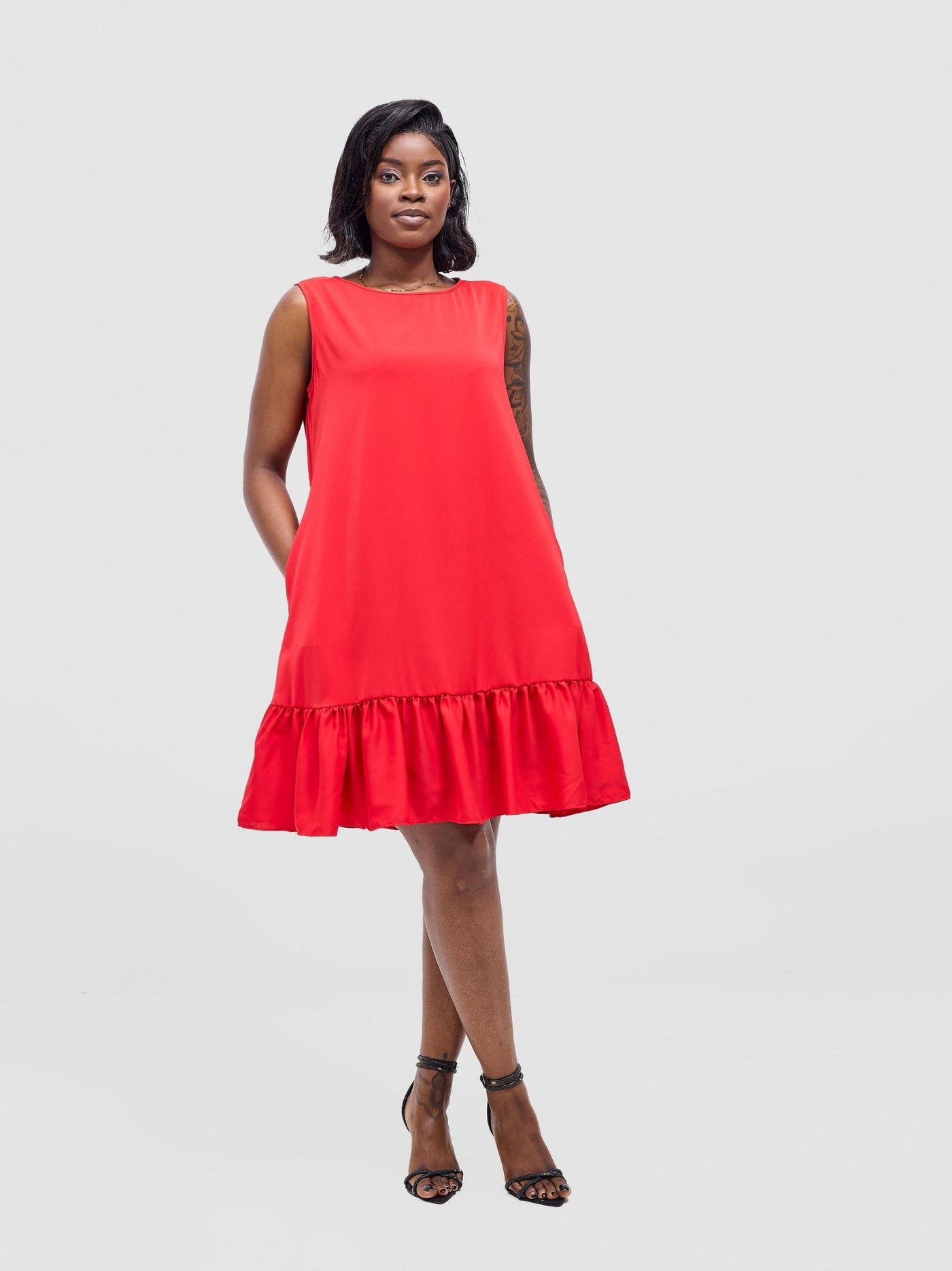 Vivo Dalia Sleeveless Gathered Tent Dress - Red - Shopzetu