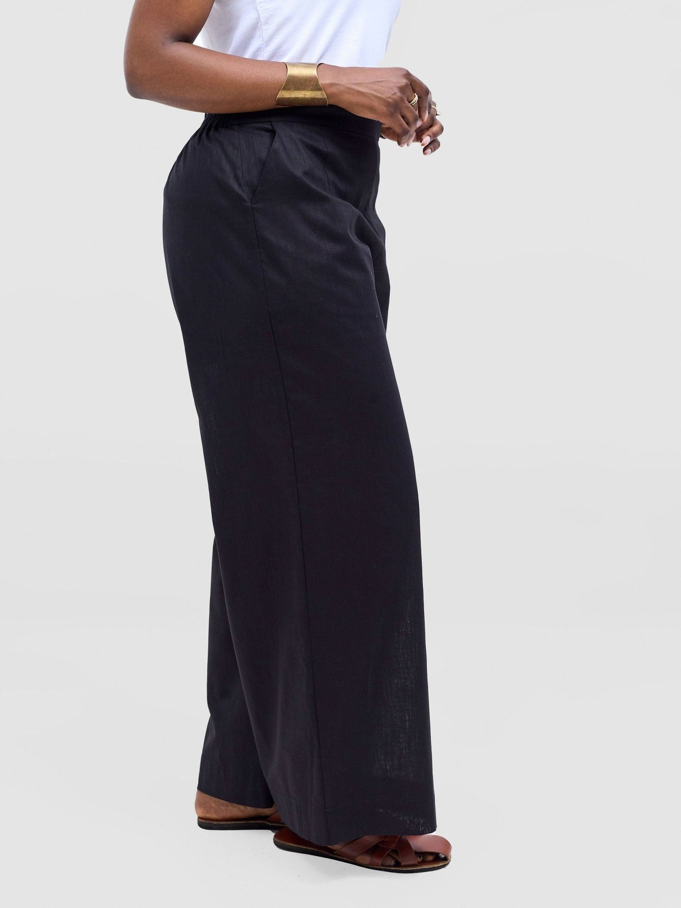 Safari Tiwa Wide Leg Pants - Black - Shopzetu