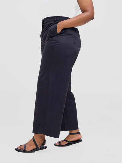 Safari Tiwa Barell Pants - Black - Shopzetu