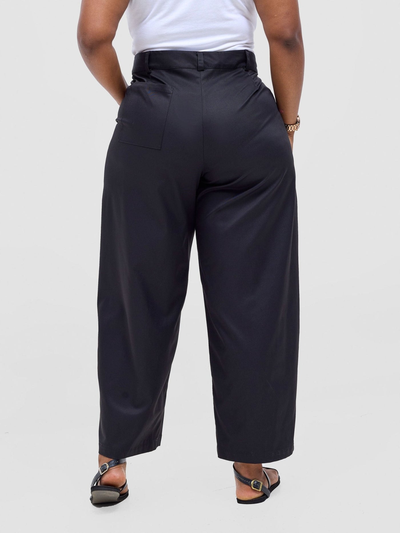 Safari Tiwa Barell Pants - Black - Shopzetu