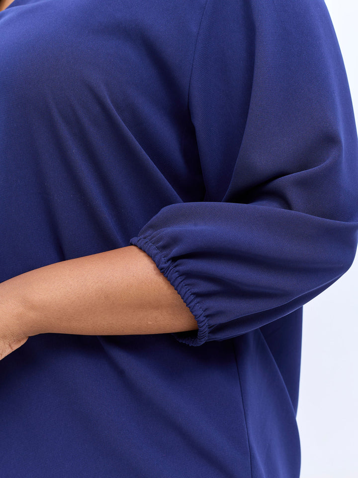 Vivo Dua 3/4 Sleeved V Neck Shirt - Dark Navy