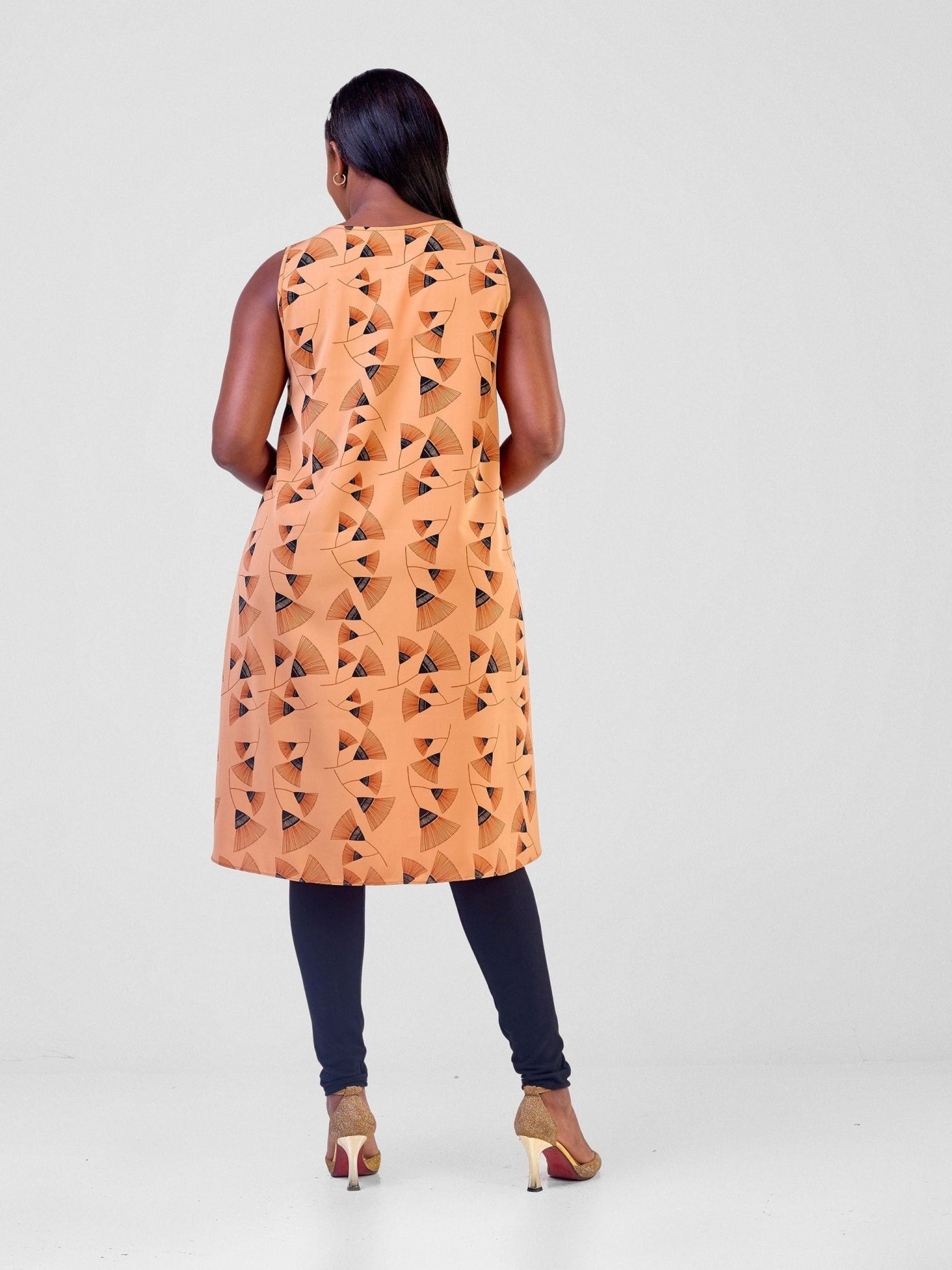 Vivo Mira V-Neck Overlap Top - Tan / Black Fan Print - Shopzetu