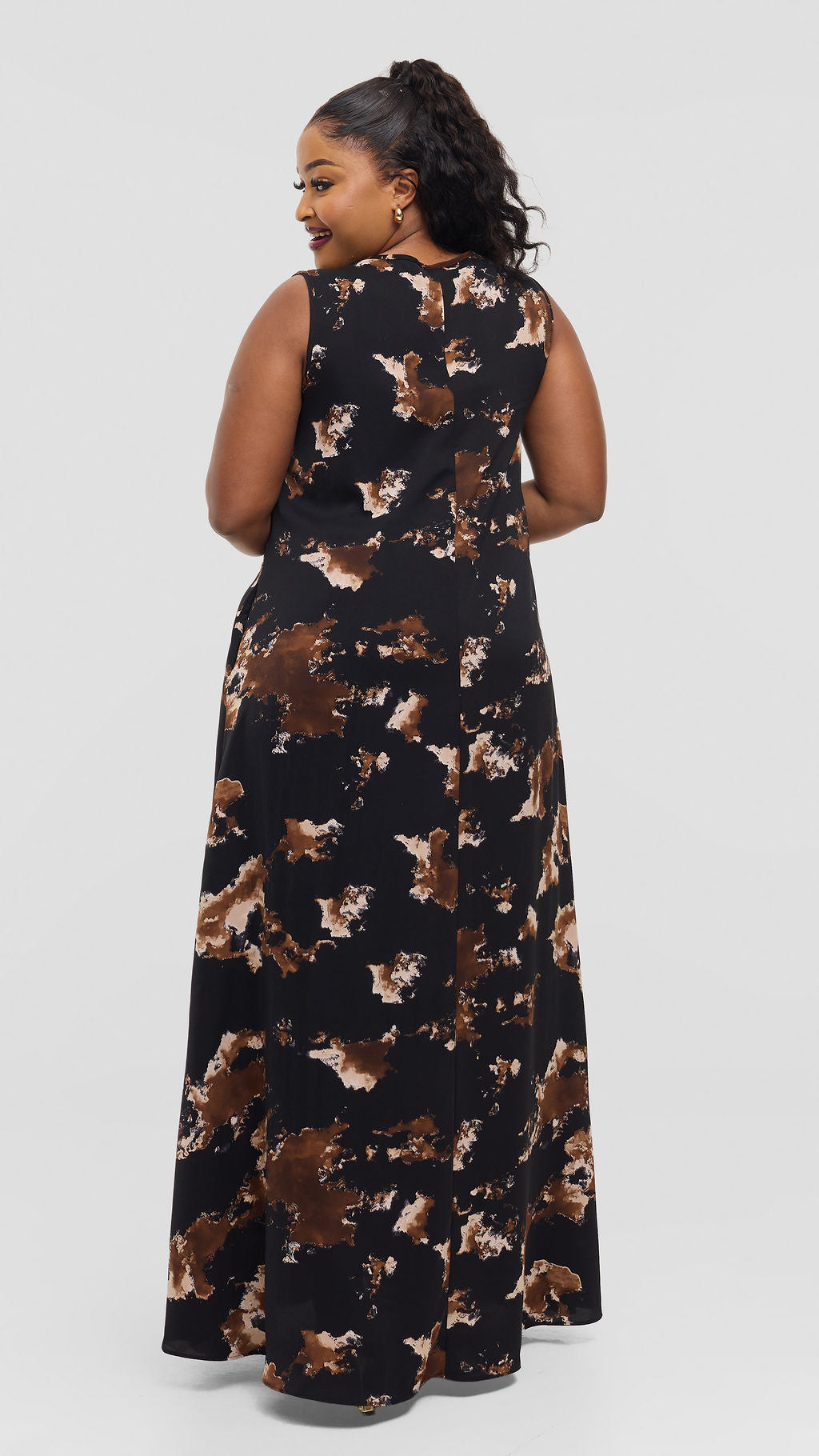 Vivo Basic Sleeveless Tent Maxi Dress in Crepe - Black / Brown Tie Dye