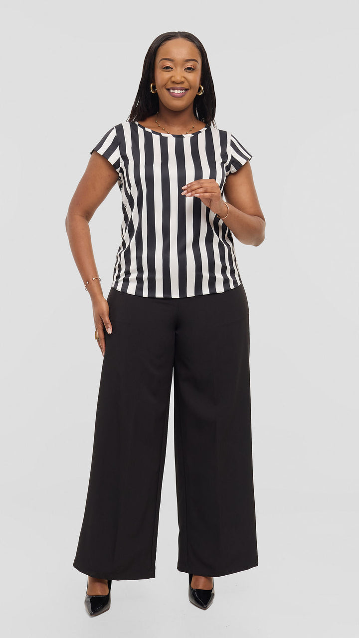 Vivo Basic Cap Sleeve Top in Satin - Off White / Black Mani Print