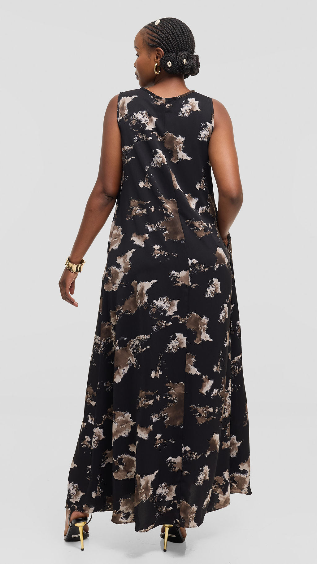 Vivo Basic Sleeveless Tent Maxi Dress in Crepe - Black / Taupe Abstract