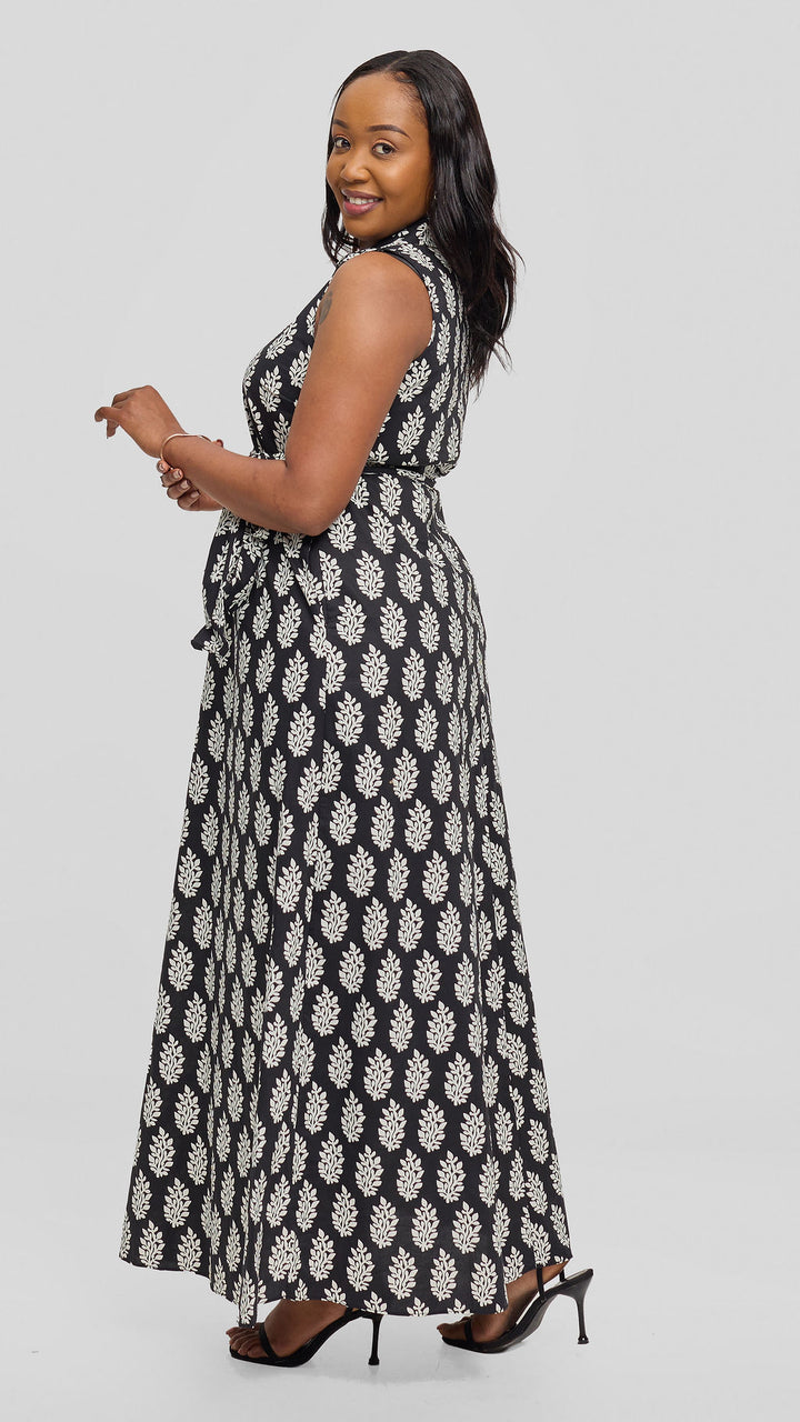 Vivo Sleeveless Maxi Dress in Cotton - Black / White Print