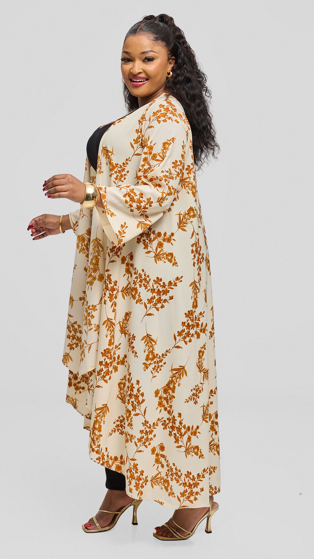 Vivo Maisha Long Sleeve High Low Kimono - Cream / Gold Uwa Print