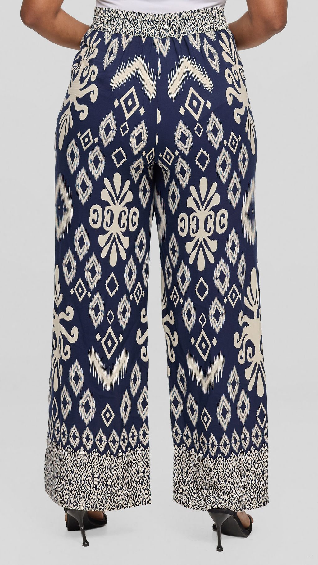 Vivo Samira Pants in Rayon - Cream / Navy Print