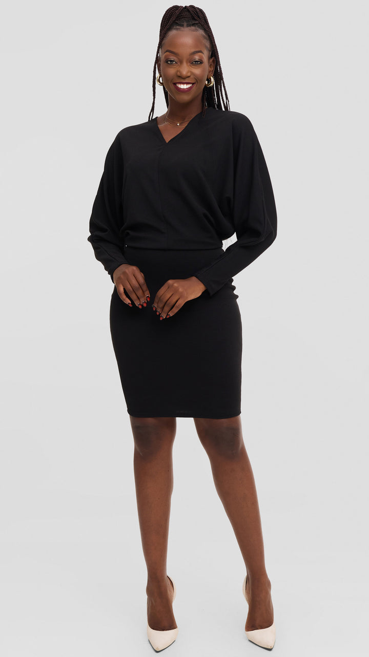 Vivo V-Neck Dress in Stretch Rib - Black