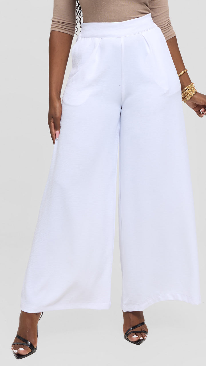 Vivo Wide Leg Pants in Crepe - Off White