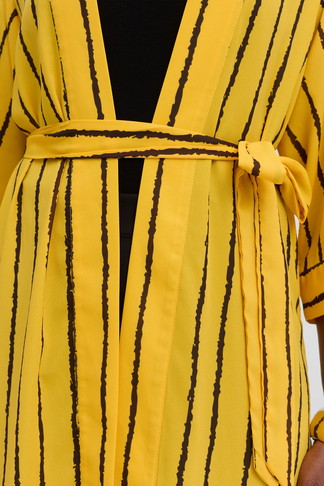 Vivo Maxi Kimono in Chiffon - Yellow / Black Print
