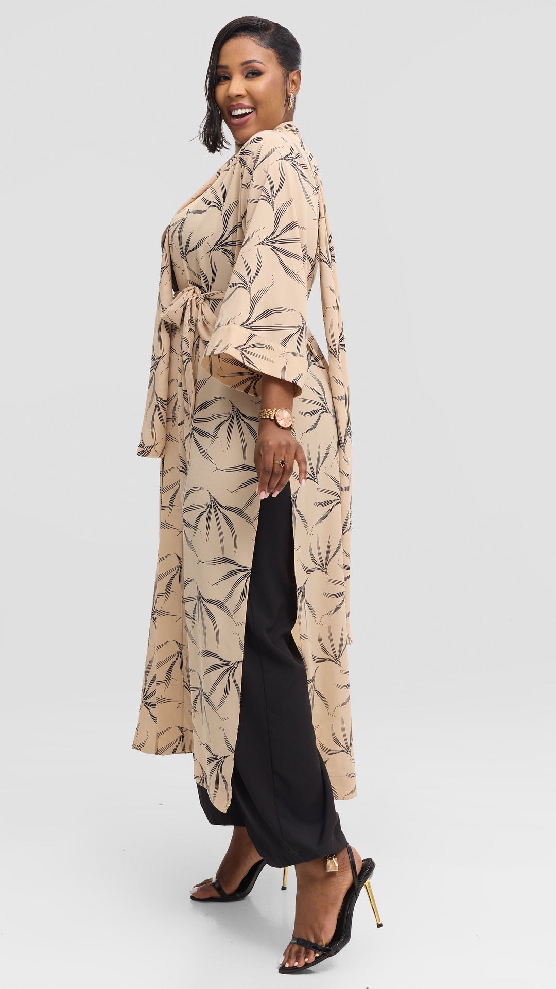 Vivo Maxi Kimono in Chiffon - Beige / Black Print