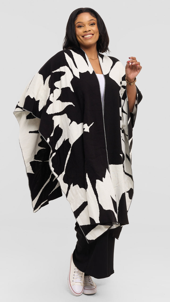 Vivo Reversible Poncho without Fringes - Black / Off White Pepeo Print