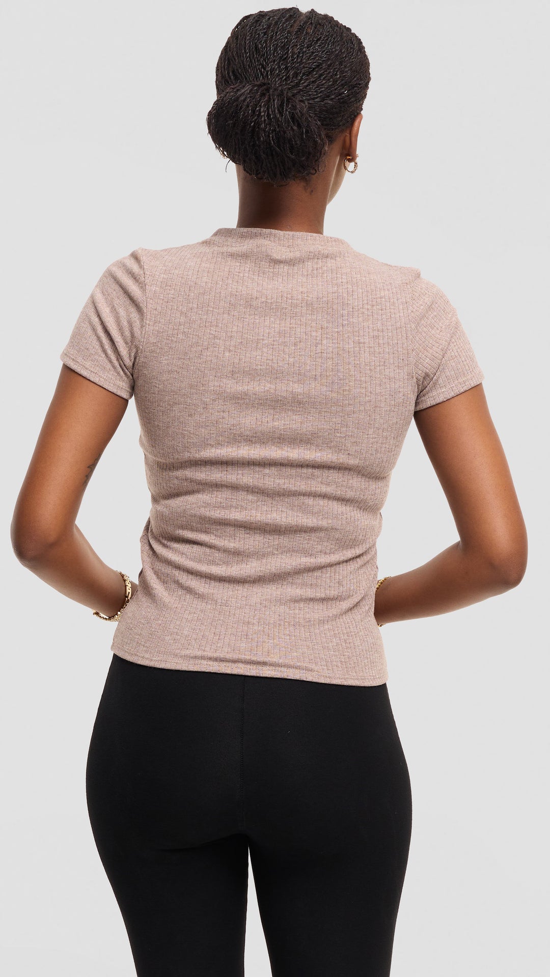 Safari by Vivo Crew Neck Tee in Rib - Taupe