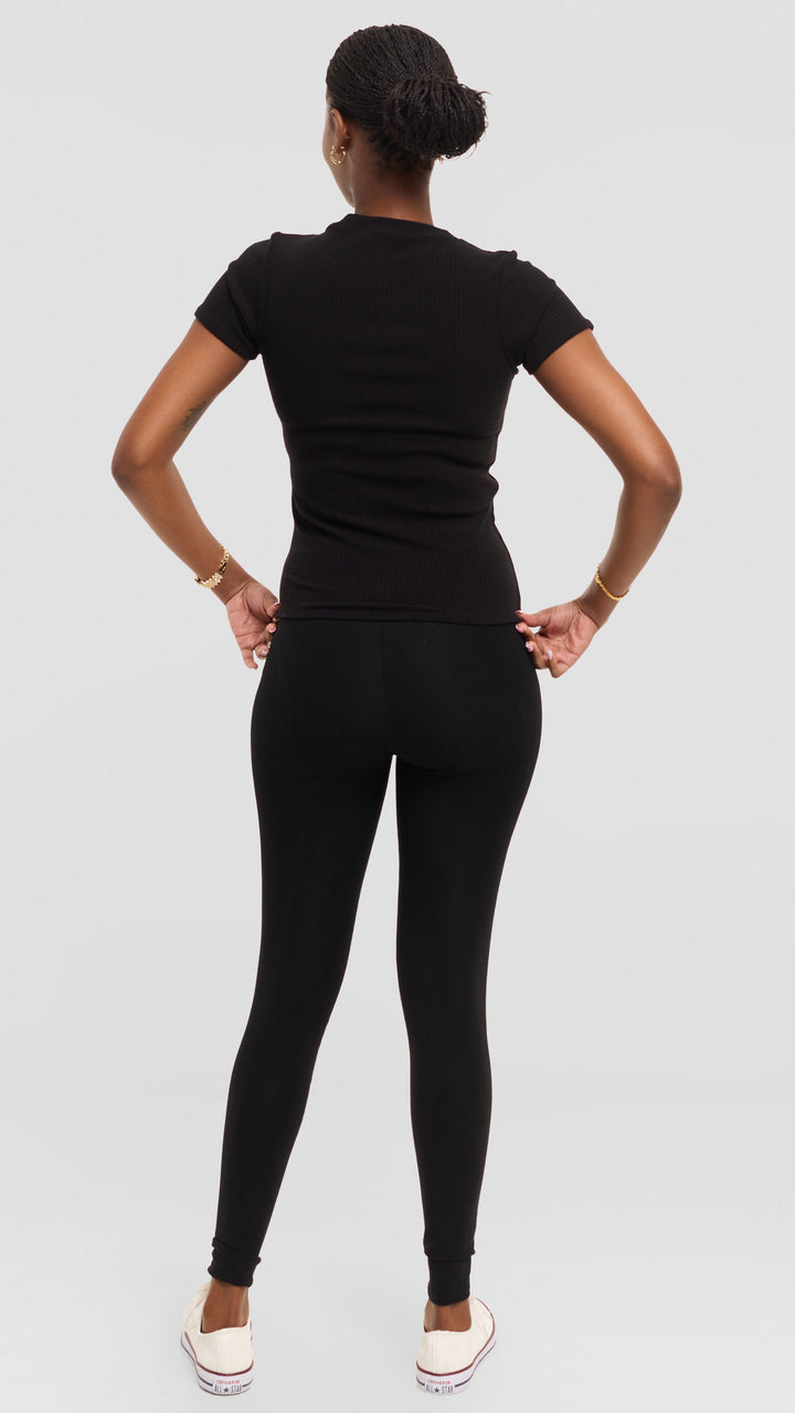 Safari by Vivo Crew Neck Tee in Rib - Black