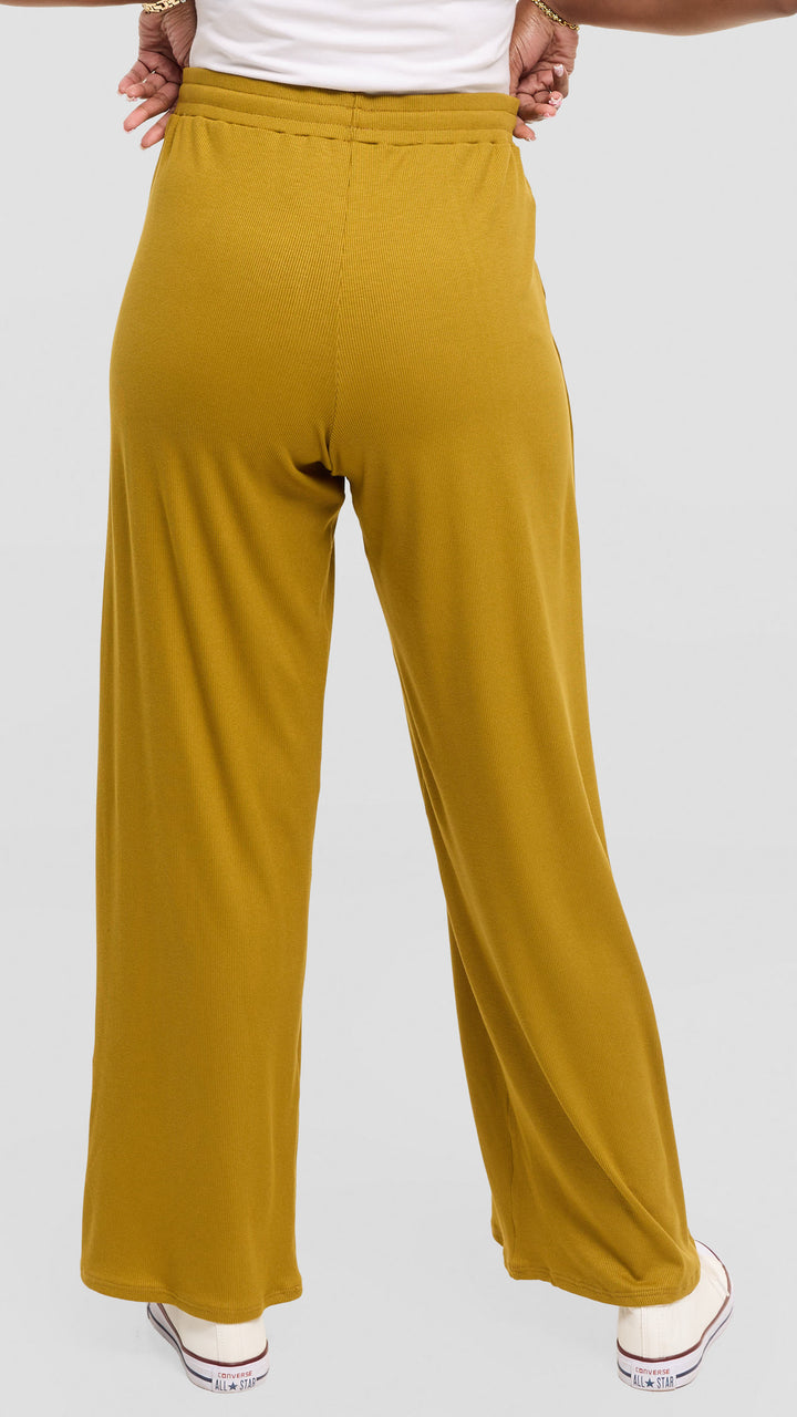 Vivo Lounge Pants in Rib - Olive