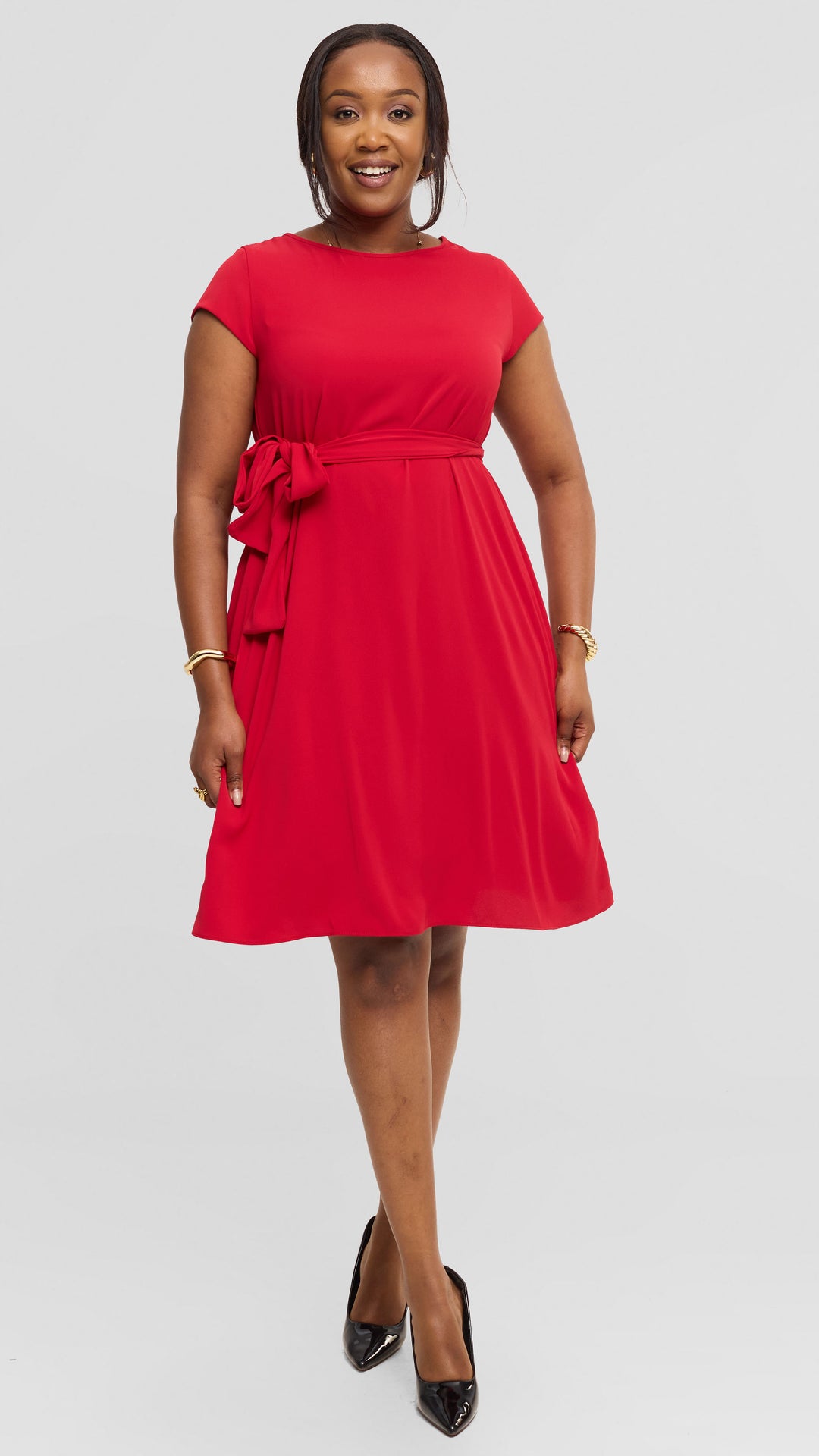 Vivo Basic Cap Sleeve Tent Knee Length Dress in Crepe - Red