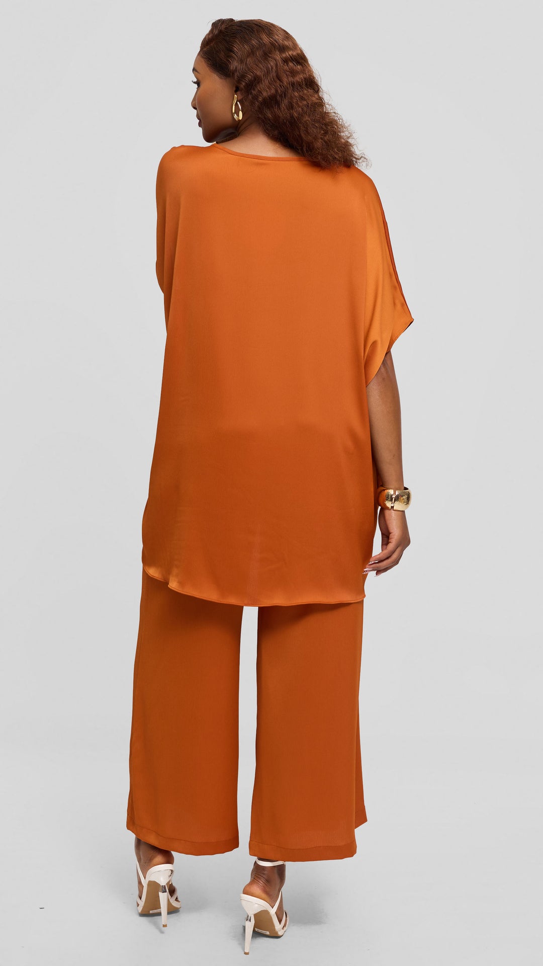 Vivo Wide Leg Pants in Textured Satin - Rust
